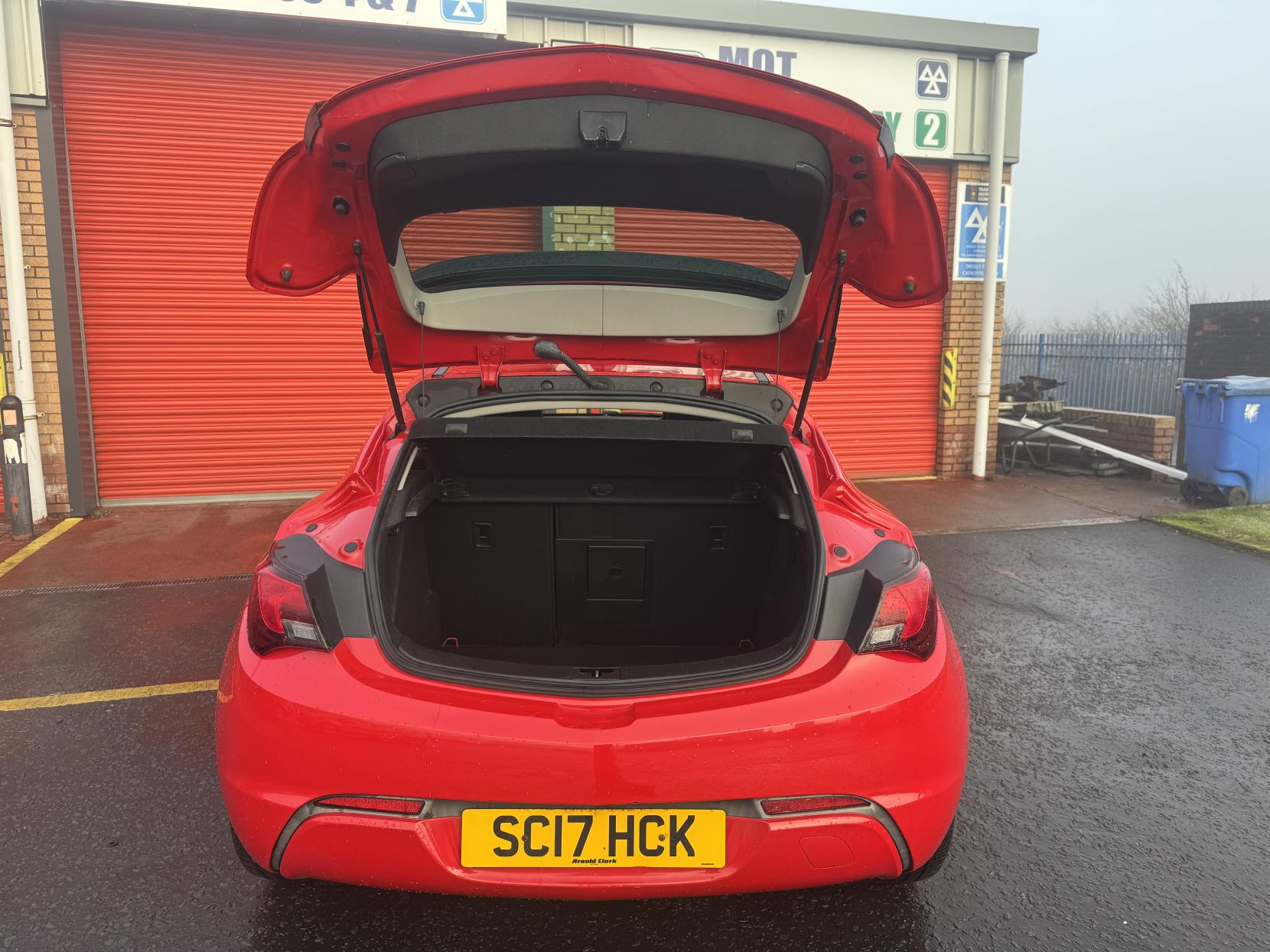 Vauxhall Astra GTC 1.4i Turbo Limited Edition Coupe 3dr Petrol Manual Euro 6 (s/s) (120 ps)