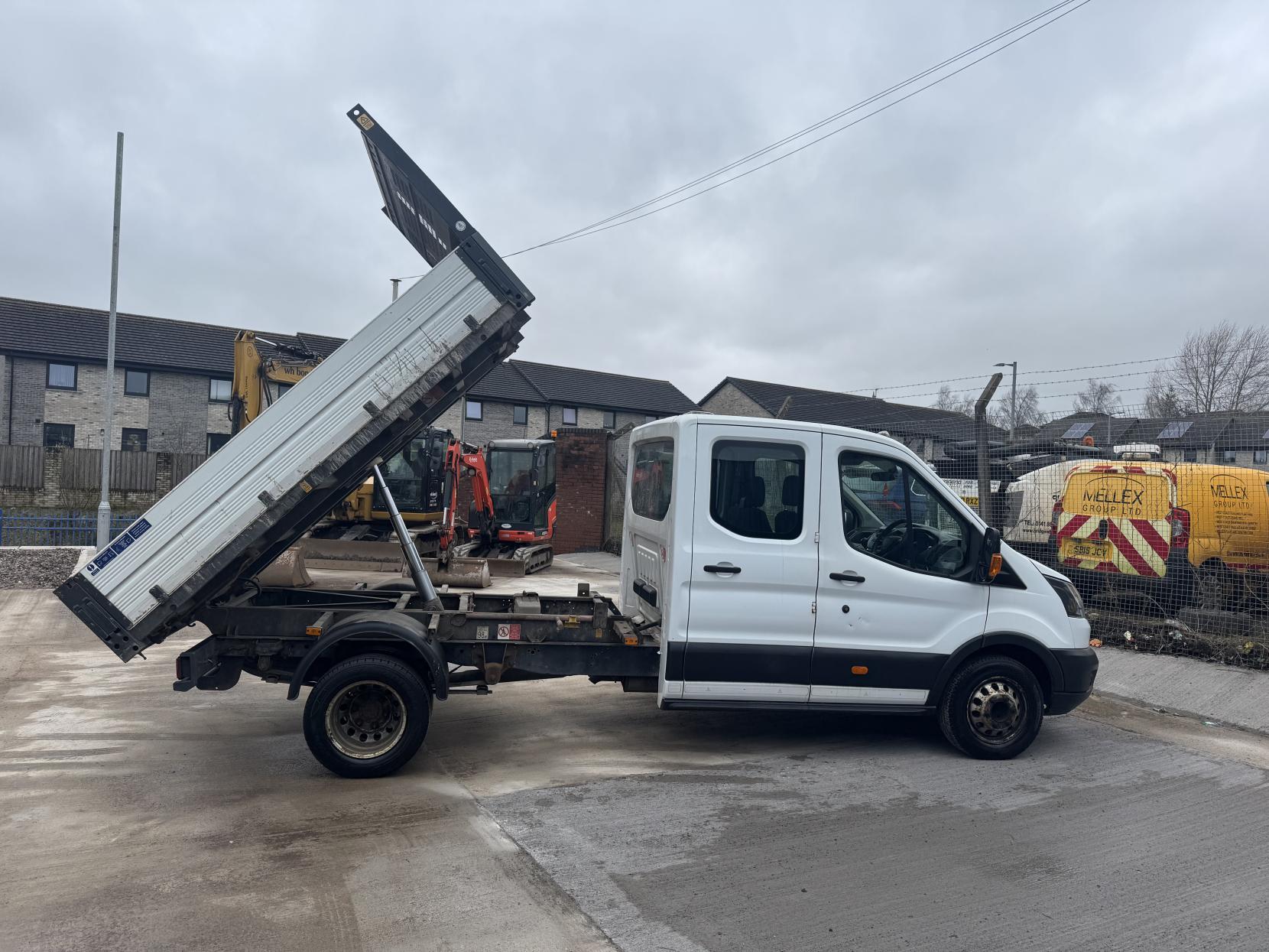 Ford Transit 2.0 350 EcoBlue 1-Way Double Tipper Double Cab 4dr Diesel Manual RWD L3 Euro 6 (1-Way, 1-Stop, DRW) (130 ps)