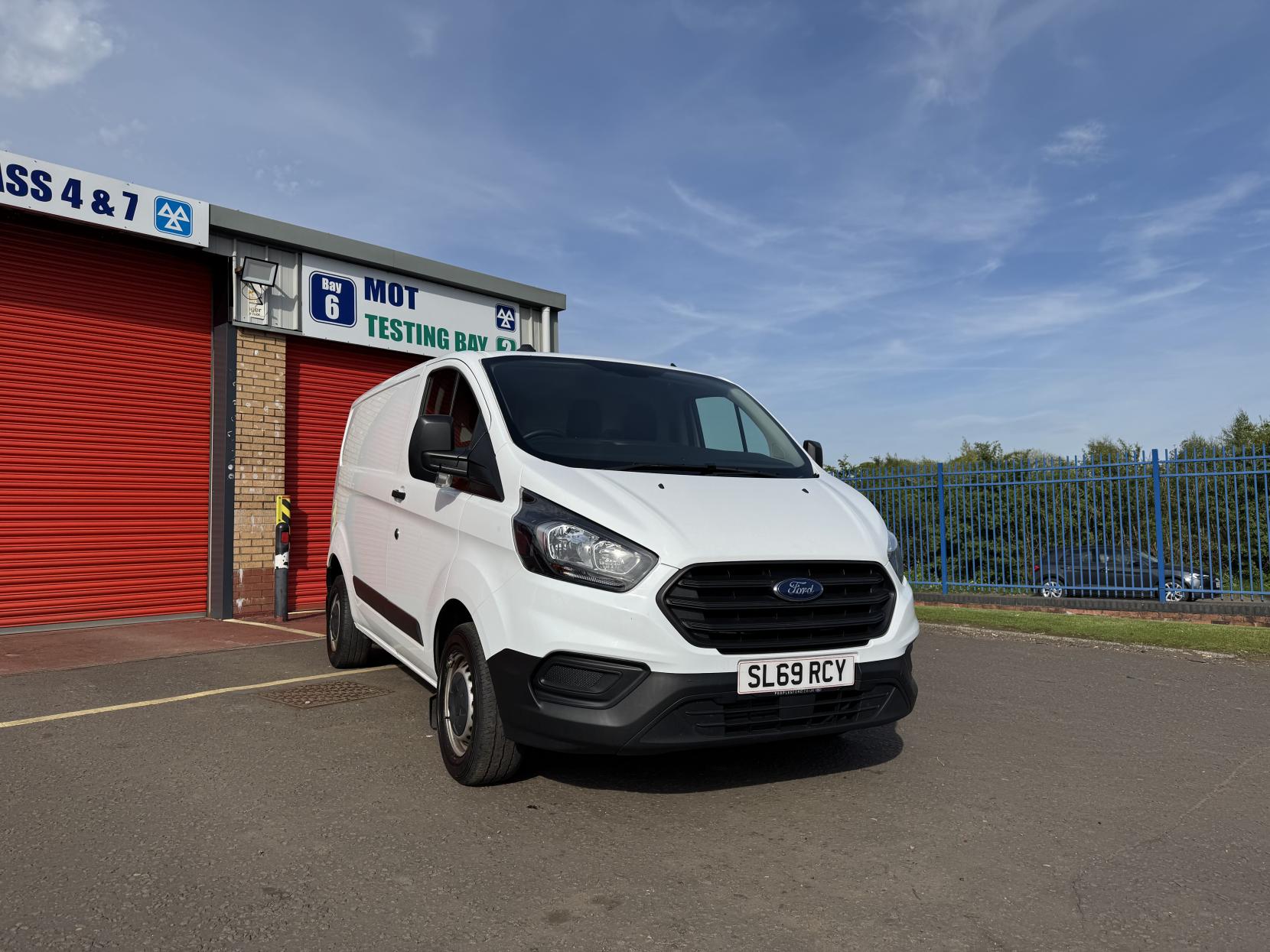 Ford Transit Custom 2.0 280 EcoBlue Leader Panel Van 5dr Diesel Manual L1 H1 Euro 6 (s/s) (105 ps)