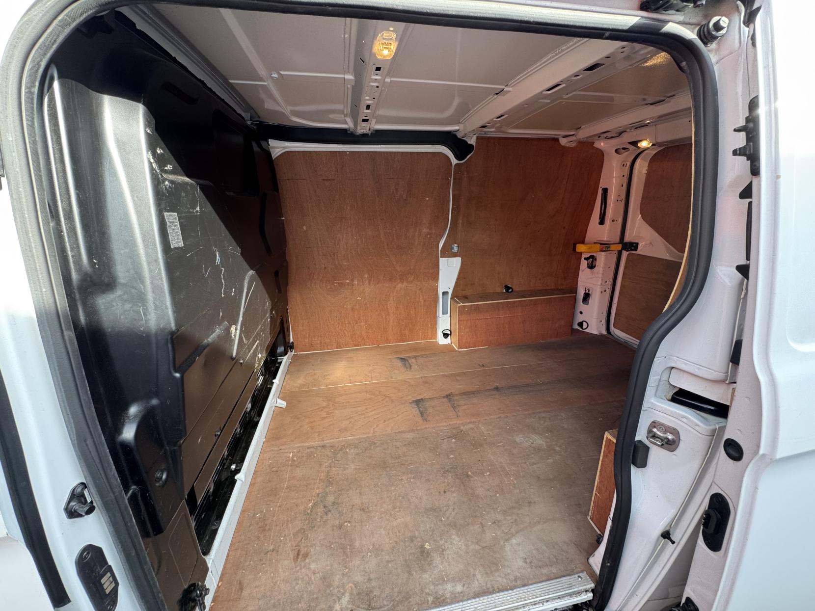 Ford Transit Custom 2.0 280 EcoBlue Leader Panel Van 5dr Diesel Manual L1 H1 Euro 6 (s/s) (105 ps)