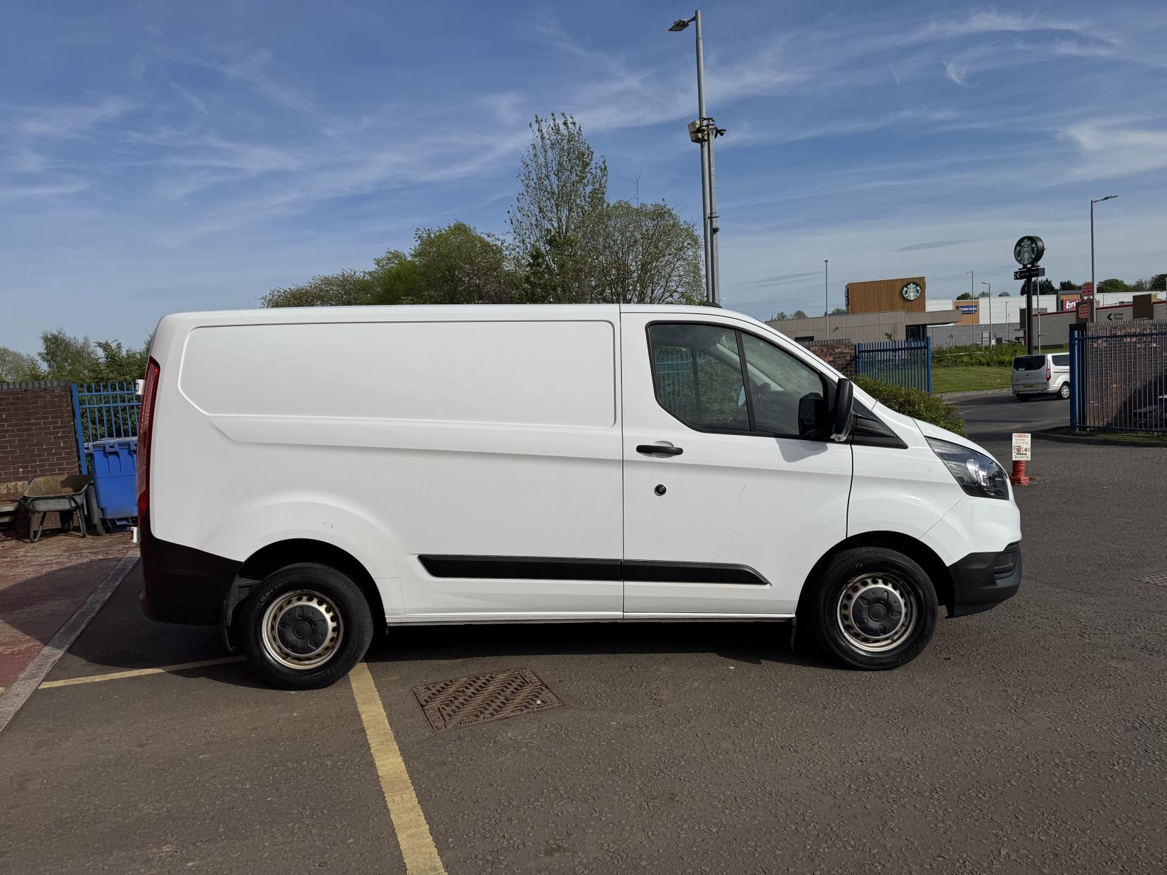Ford Transit Custom 2.0 280 EcoBlue Leader Panel Van 5dr Diesel Manual L1 H1 Euro 6 (s/s) (105 ps)