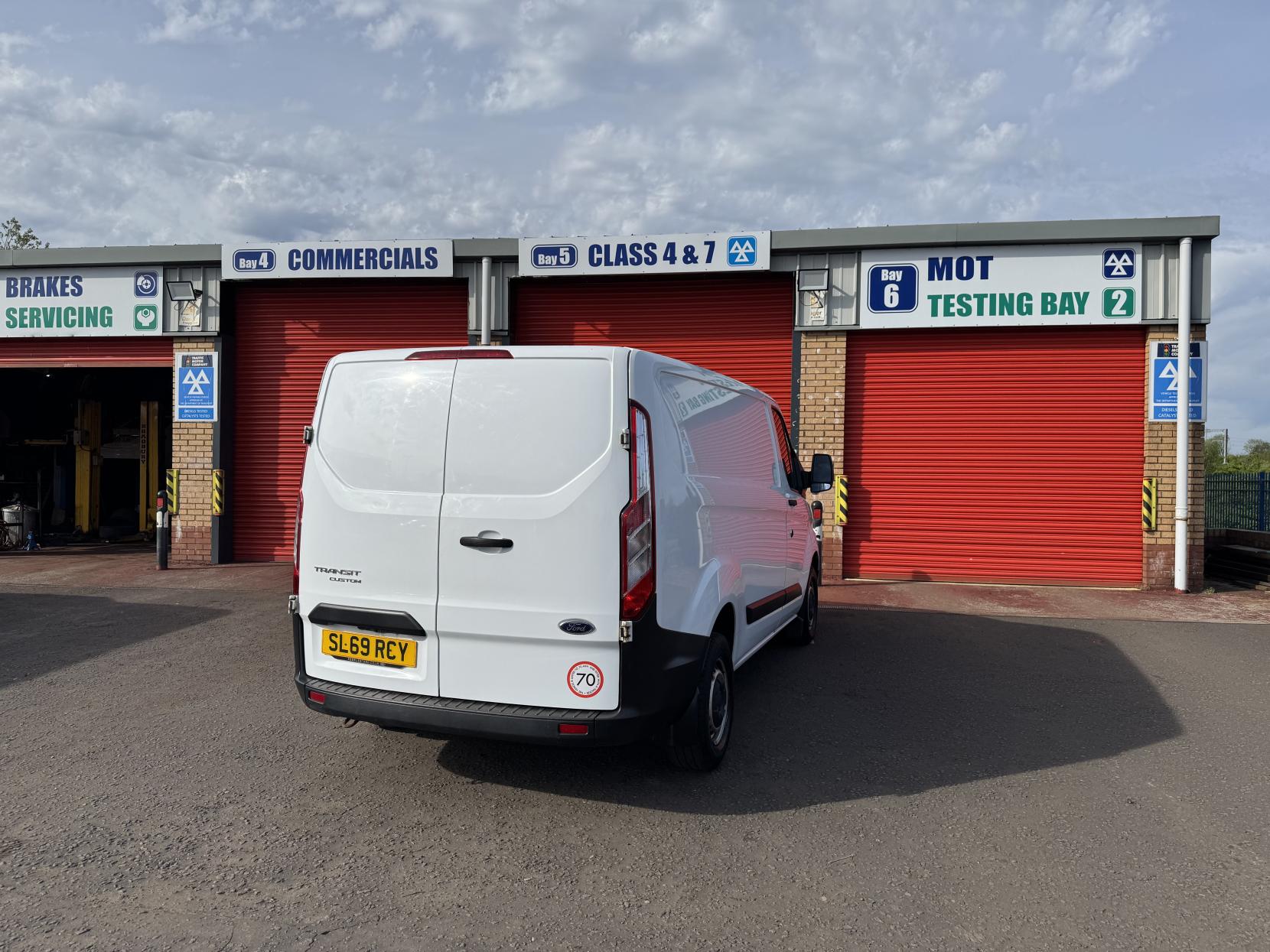 Ford Transit Custom 2.0 280 EcoBlue Leader Panel Van 5dr Diesel Manual L1 H1 Euro 6 (s/s) (105 ps)