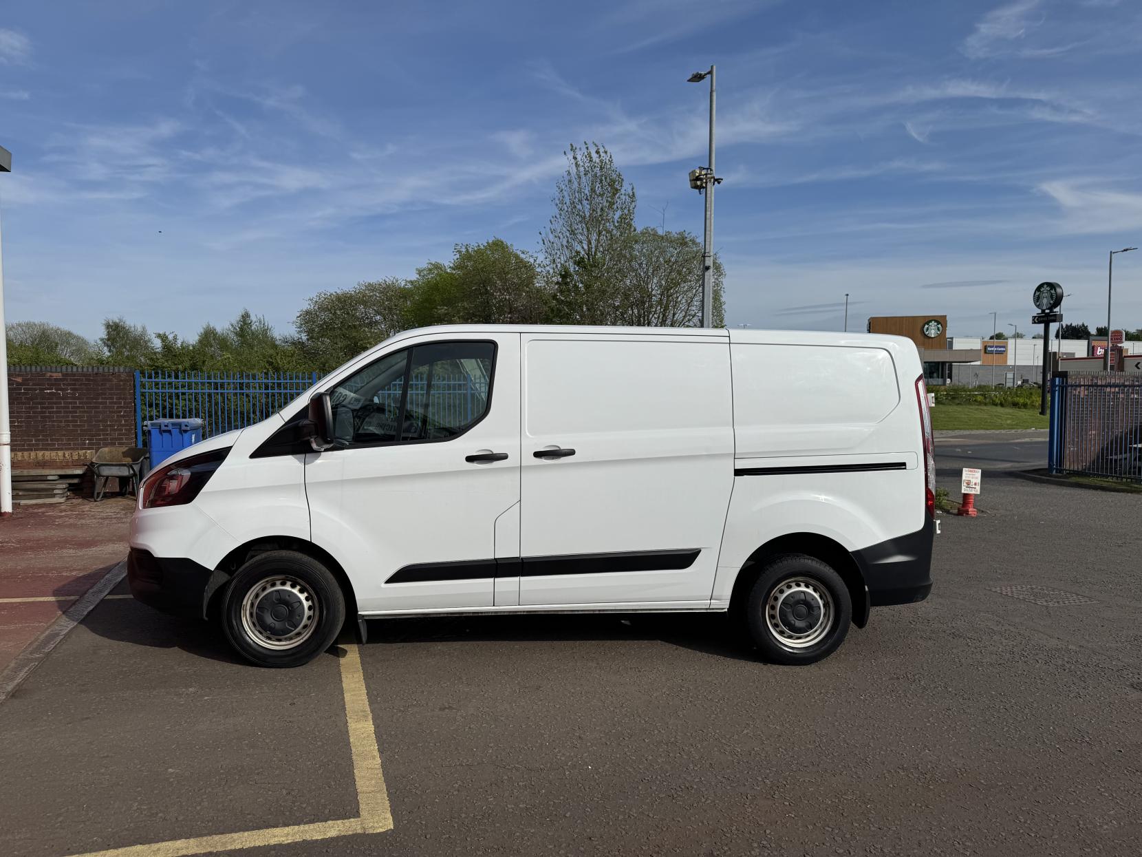 Ford Transit Custom 2.0 280 EcoBlue Leader Panel Van 5dr Diesel Manual L1 H1 Euro 6 (s/s) (105 ps)