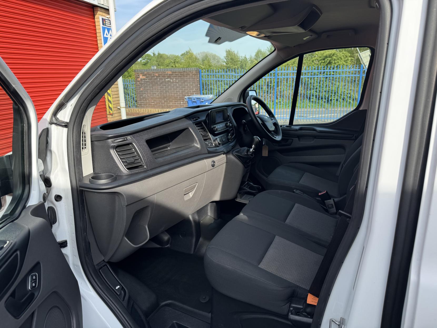 Ford Transit Custom 2.0 280 EcoBlue Leader Panel Van 5dr Diesel Manual L1 H1 Euro 6 (s/s) (105 ps)