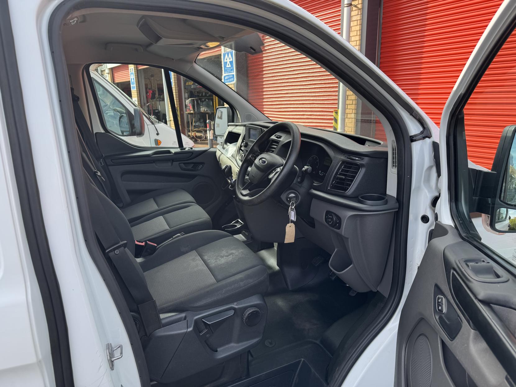 Ford Transit Custom 2.0 280 EcoBlue Leader Panel Van 5dr Diesel Manual L1 H1 Euro 6 (s/s) (105 ps)