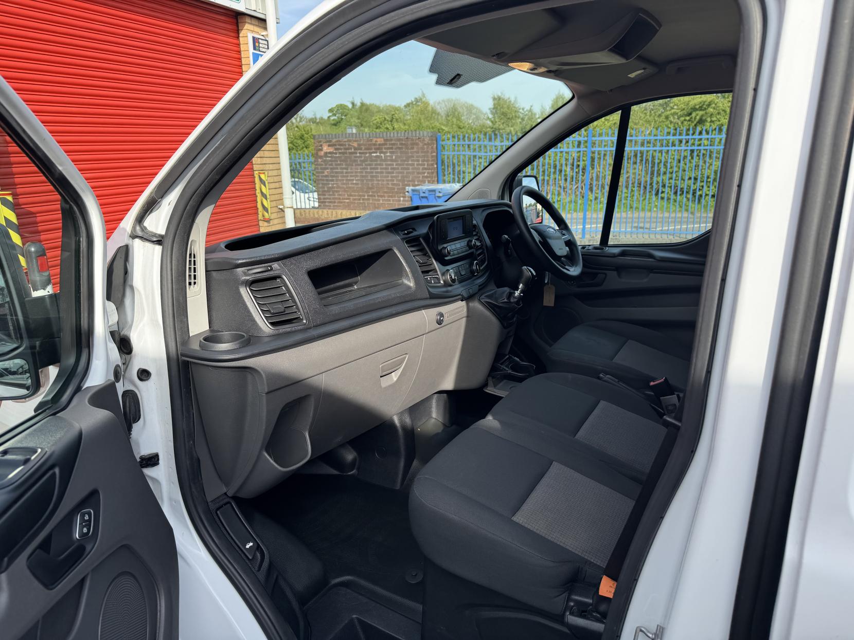 Ford Transit Custom 2.0 280 EcoBlue Leader Panel Van 5dr Diesel Manual L1 H1 Euro 6 (s/s) (105 ps)