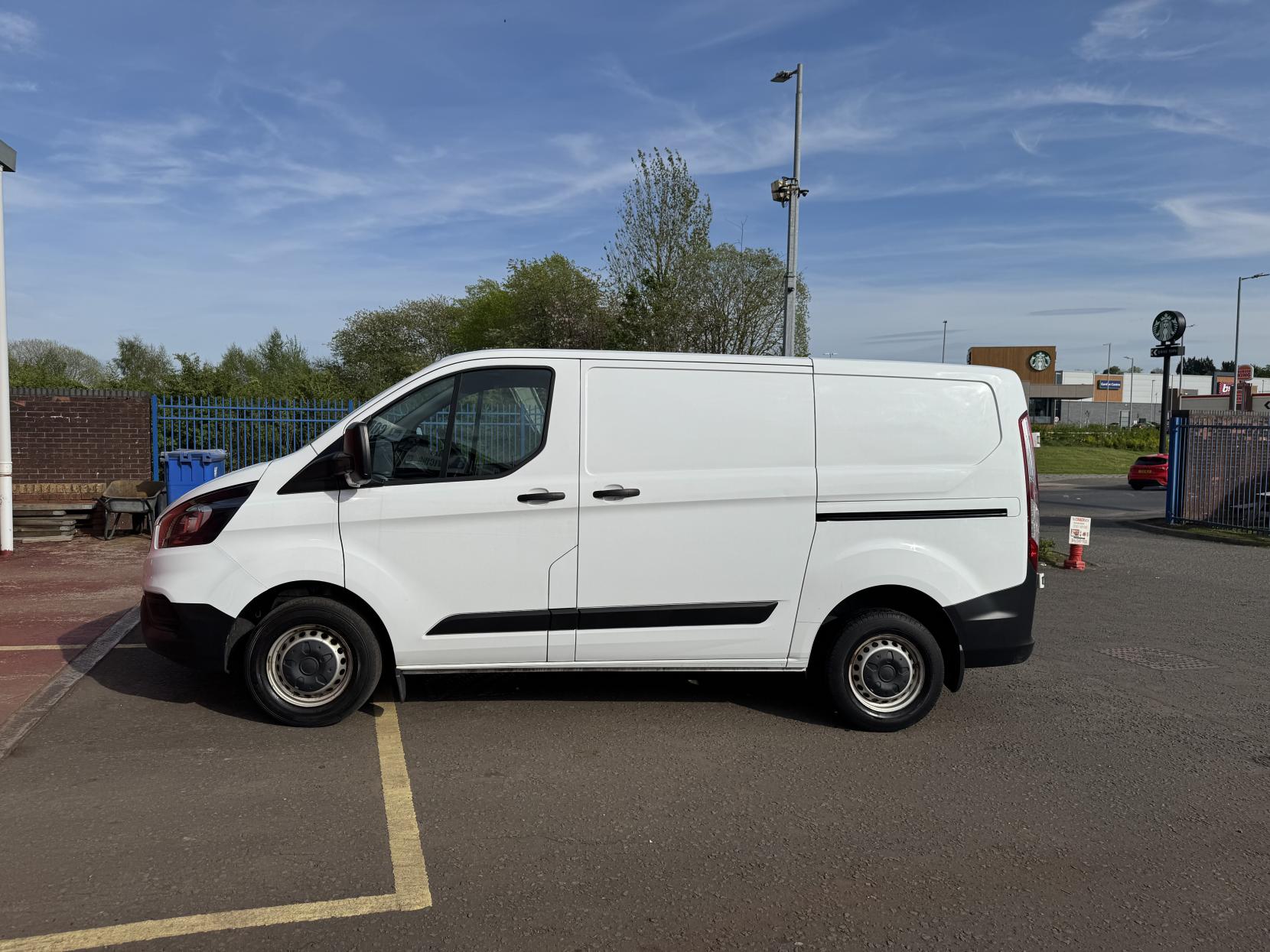 Ford Transit Custom 2.0 280 EcoBlue Leader Panel Van 5dr Diesel Manual L1 H1 Euro 6 (s/s) (105 ps)
