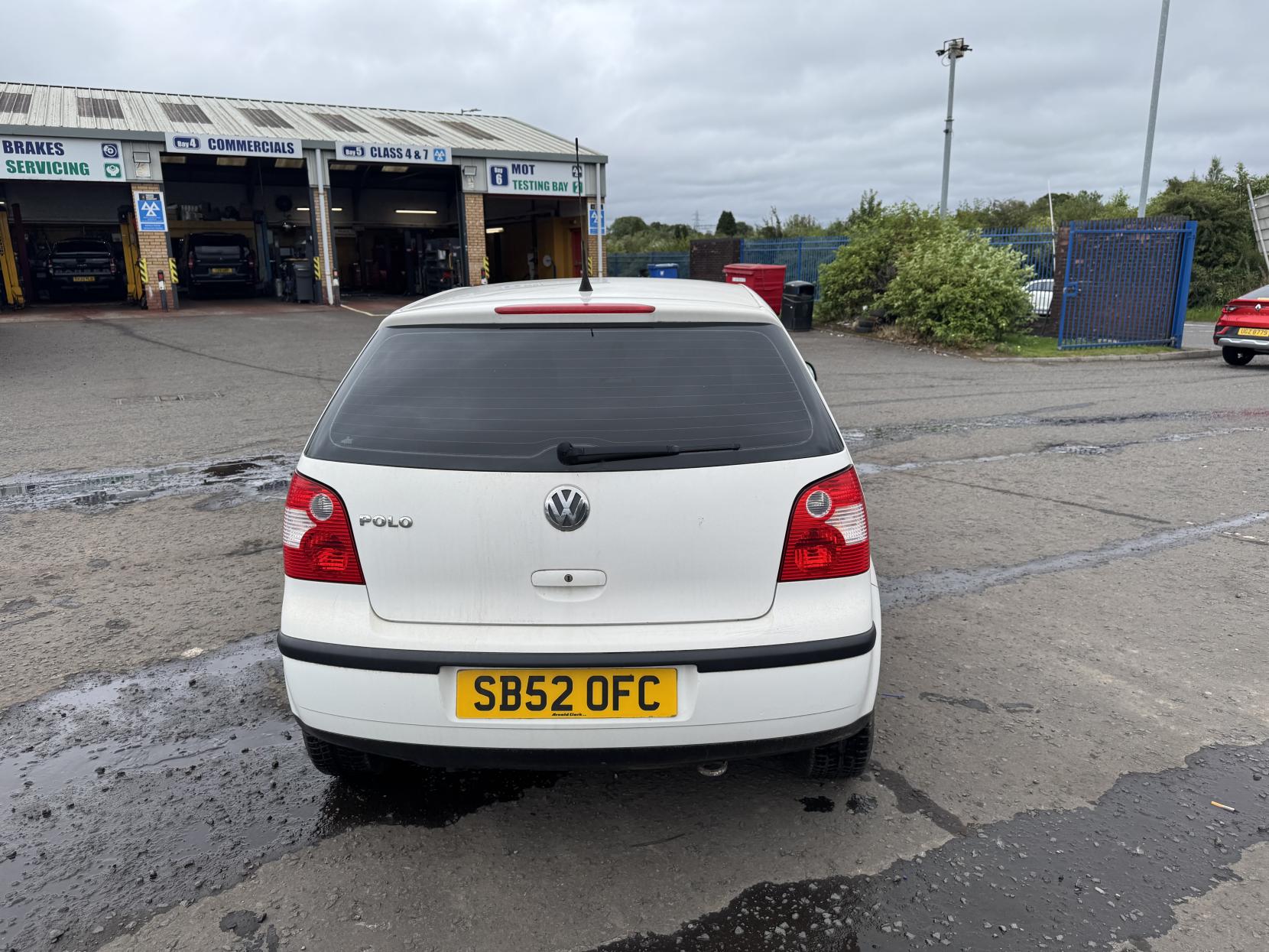 Volkswagen Polo 1.2 E Hatchback 3dr Petrol Manual (144 g/km, 55 bhp)