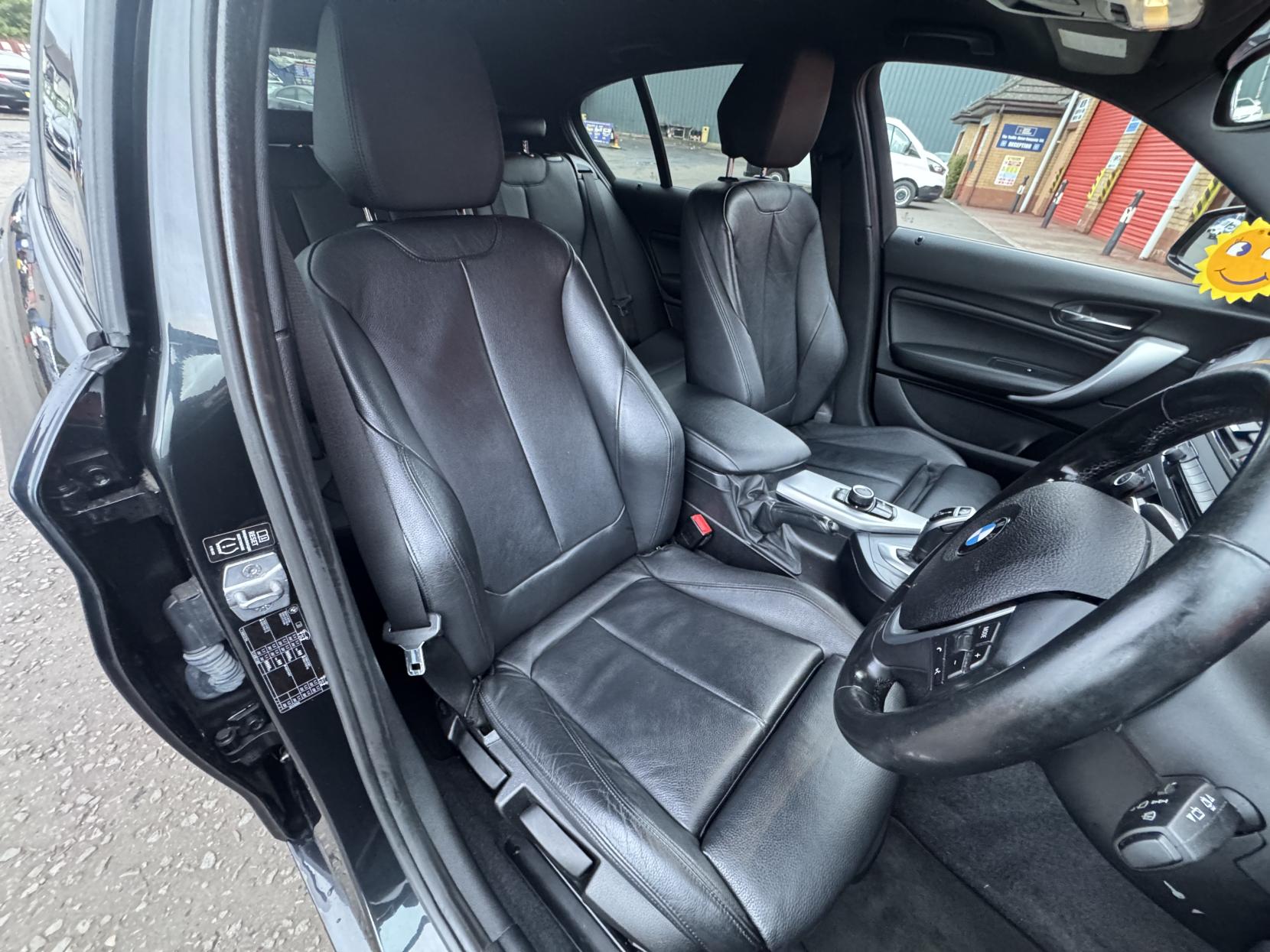 BMW 1 Series 3.0 M135i Hatchback 5dr Petrol Auto Euro 5 (s/s) (320 ps)
