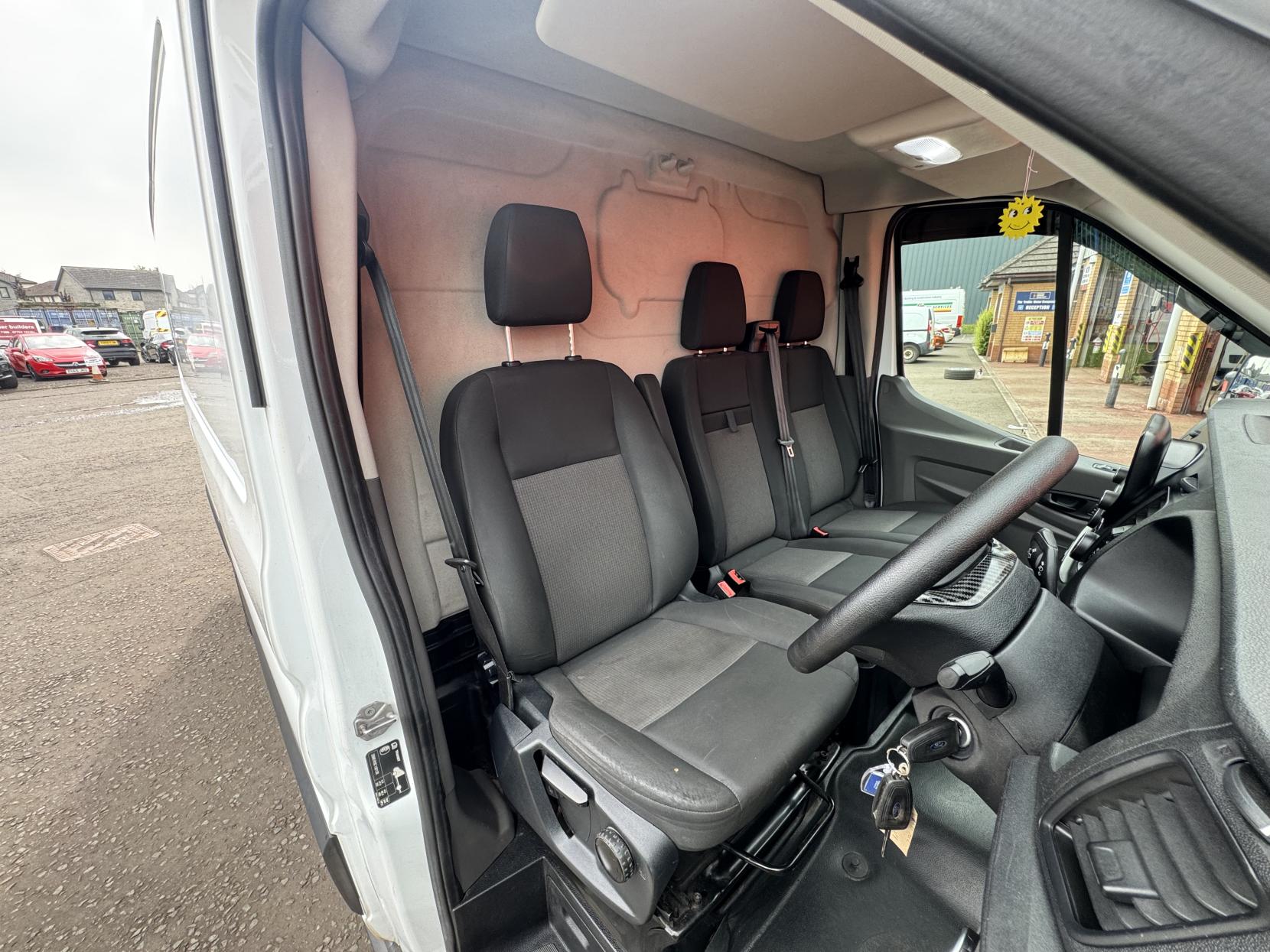 Ford Transit 2.0 350 EcoBlue Leader Panel Van 5dr Diesel Manual FWD L3 H2 Euro 6 (s/s) (130 ps)