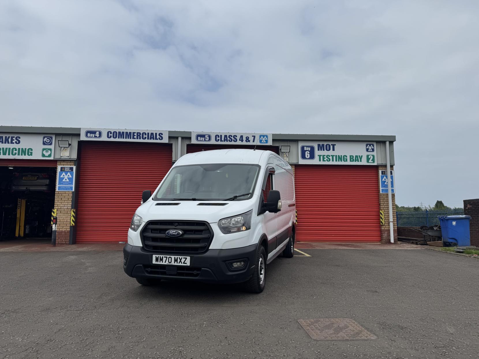Ford Transit 2.0 350 EcoBlue Leader Panel Van 5dr Diesel Manual FWD L3 H2 Euro 6 (s/s) (130 ps)