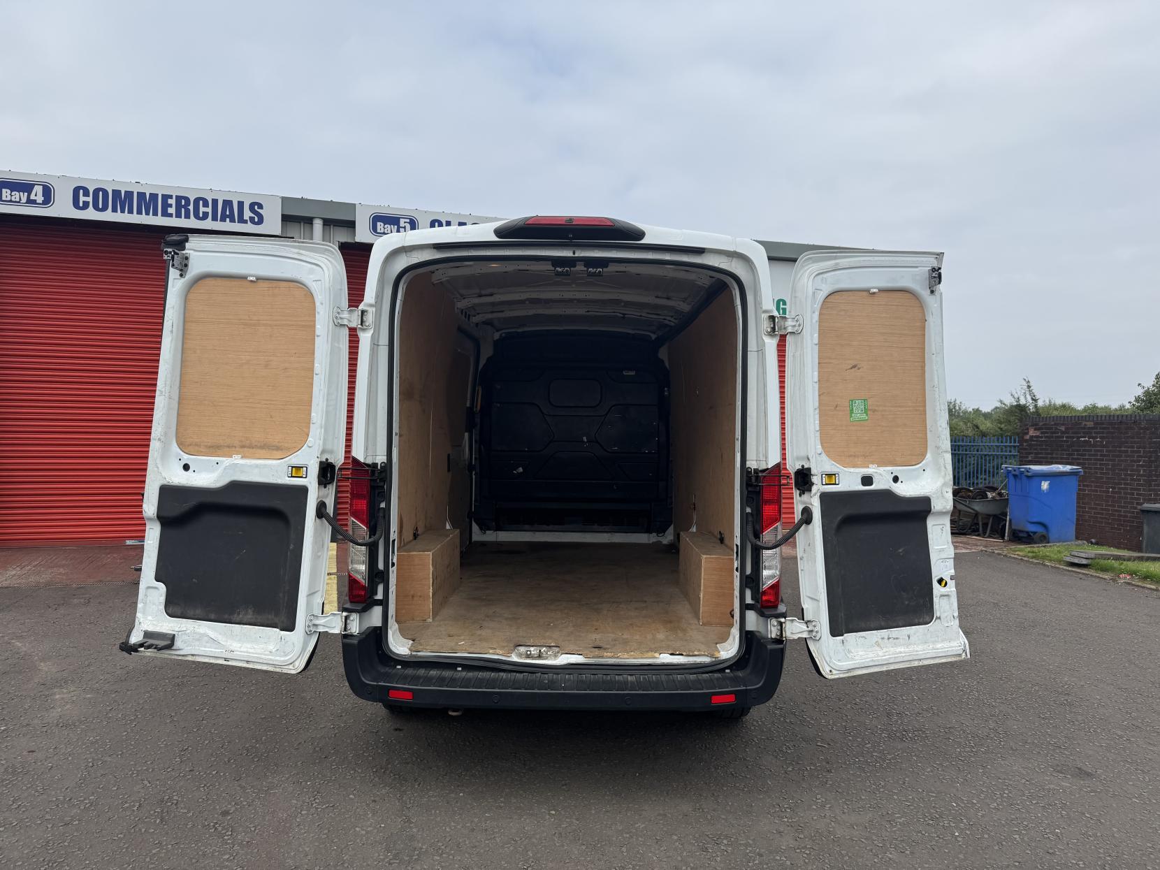 Ford Transit 2.0 350 EcoBlue Leader Panel Van 5dr Diesel Manual FWD L3 H2 Euro 6 (s/s) (130 ps)