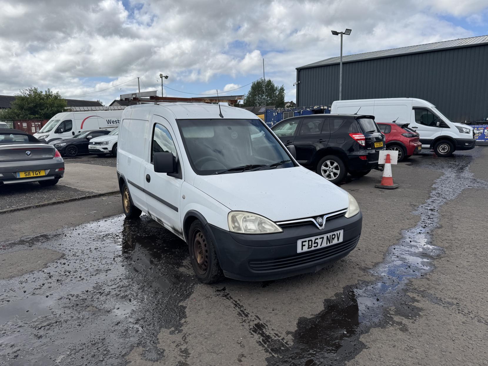 Vauxhall Combo 1.7 CDTi 1700 16v Panel Van 3dr Diesel Manual (140 g/km, 99 bhp)