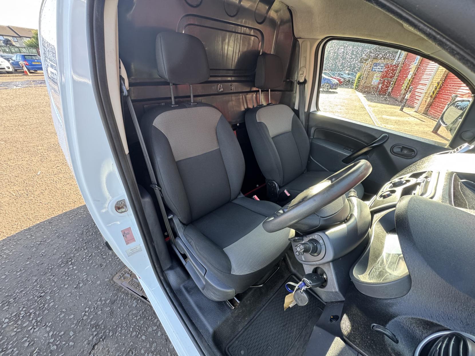 Renault Kangoo 1.5 dCi ENERGY ML19 Business Panel Van 5dr Diesel Manual MWB Euro 6 (s/s) (90 ps)