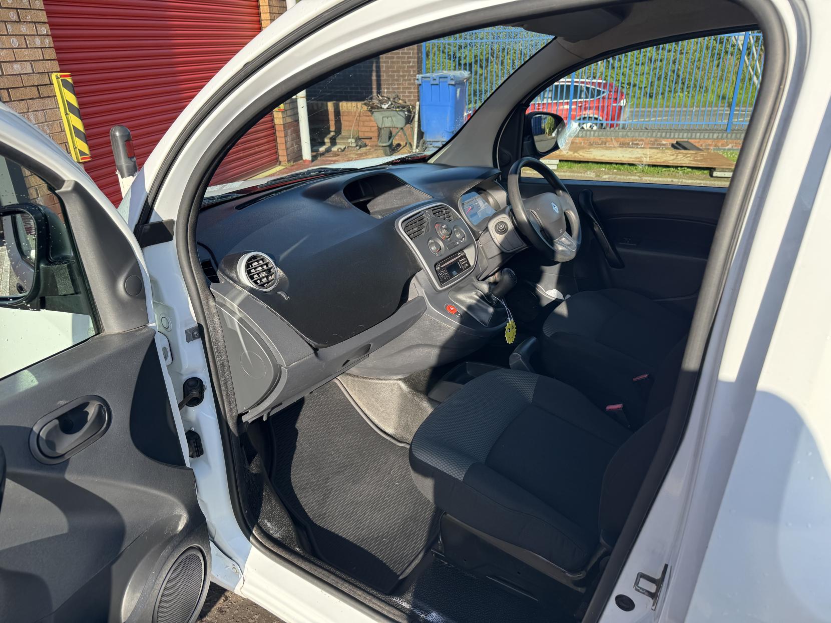 Renault Kangoo 1.5 dCi ENERGY ML19 Business Panel Van 5dr Diesel Manual MWB Euro 6 (s/s) (90 ps)