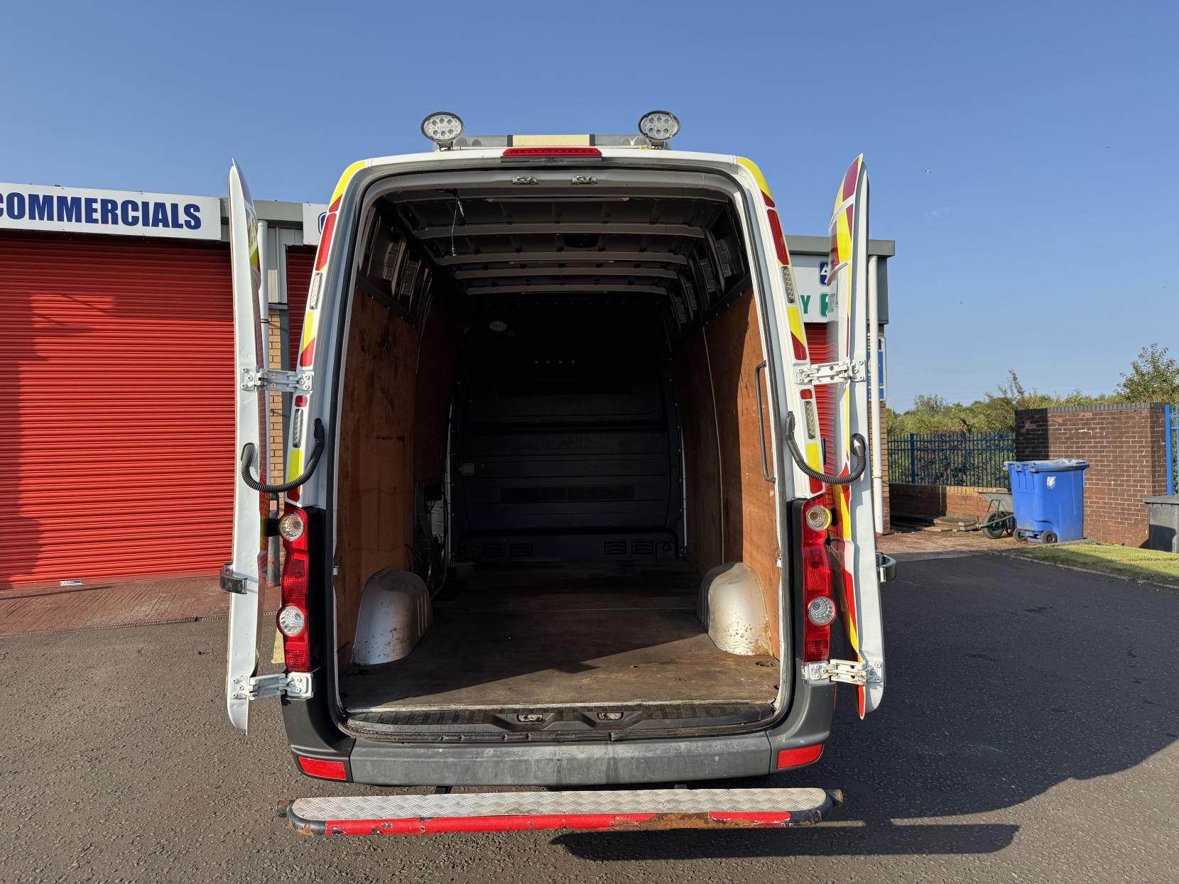 Volkswagen Crafter 2.0 TDI CR35 Panel Van 4dr Diesel Manual L2 H3 (234 g/km, 134 bhp)