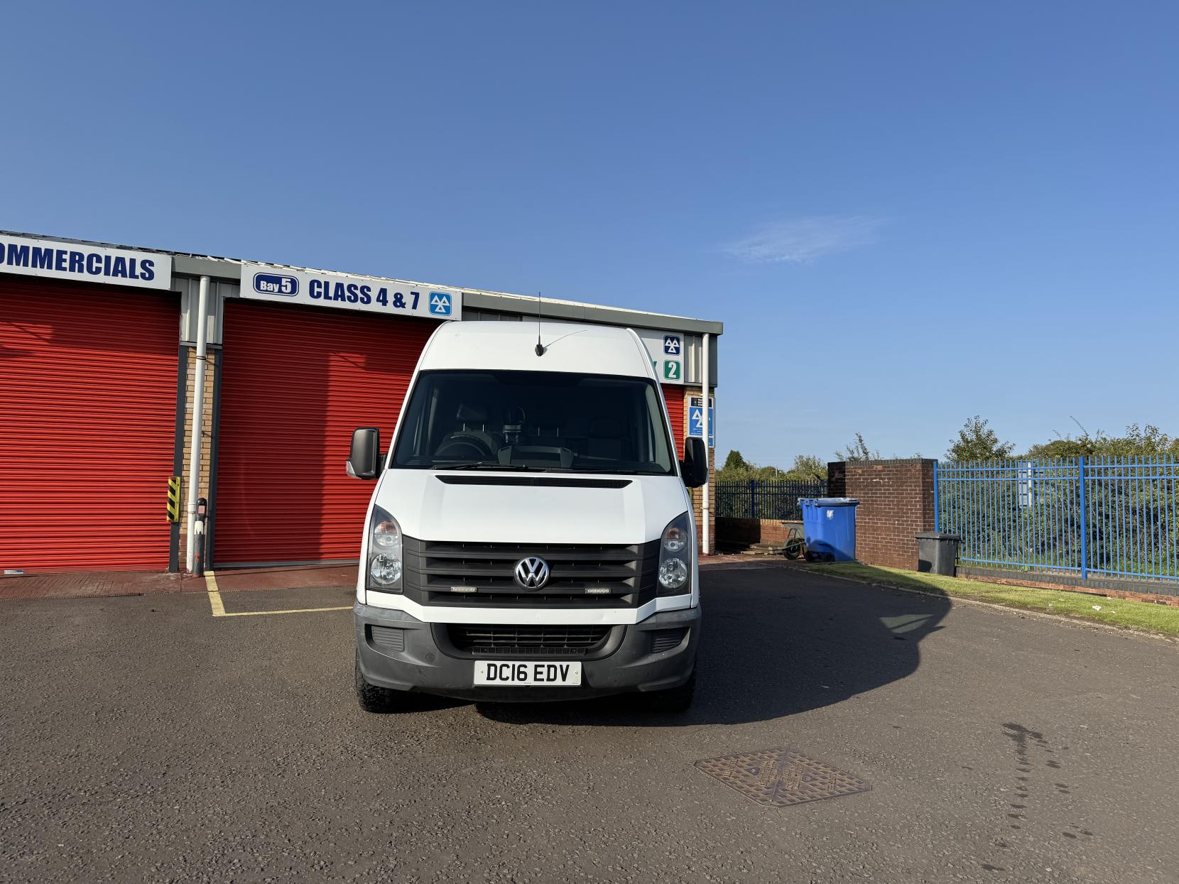 Volkswagen Crafter 2.0 TDI CR35 Panel Van 4dr Diesel Manual L2 H3 (234 g/km, 134 bhp)