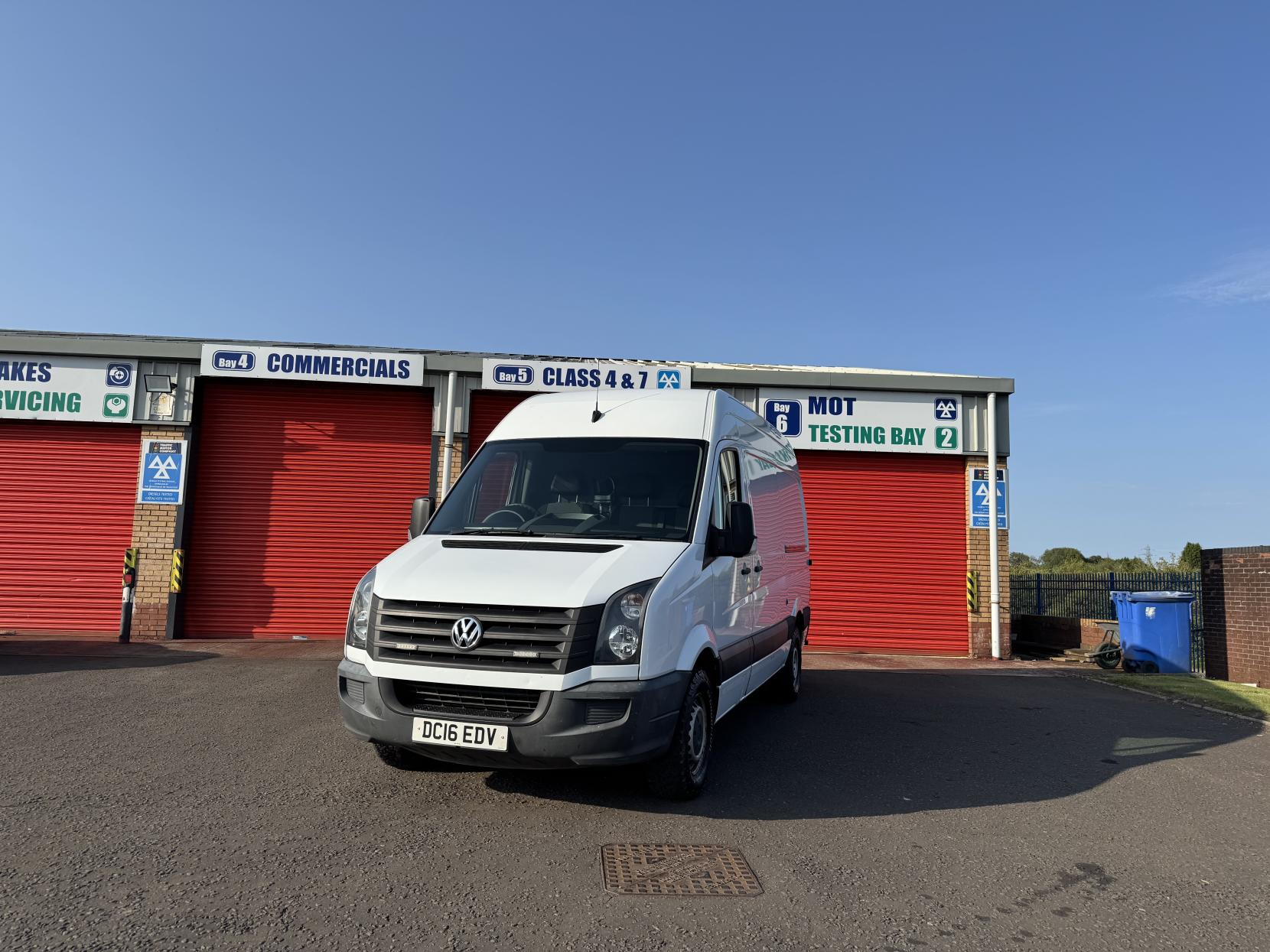Volkswagen Crafter 2.0 TDI CR35 Panel Van 4dr Diesel Manual L2 H3 (234 g/km, 134 bhp)