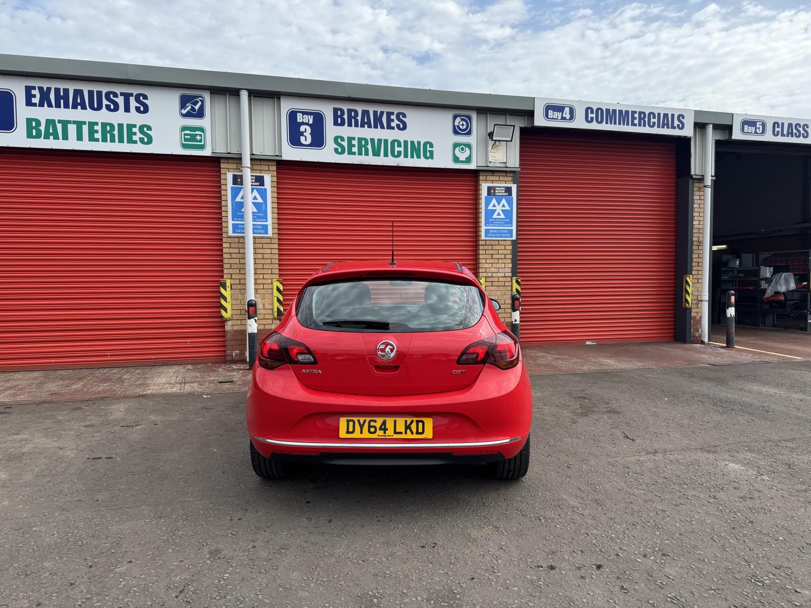 Vauxhall Astra 1.6 CDTi ecoFLEX Elite Hatchback 5dr Diesel Manual Euro 6 (s/s) (136 ps)