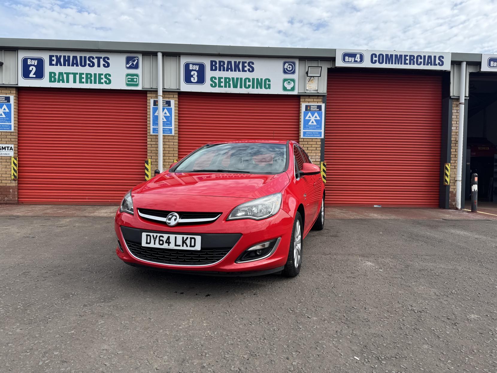 Vauxhall Astra 1.6 CDTi ecoFLEX Elite Hatchback 5dr Diesel Manual Euro 6 (s/s) (136 ps)