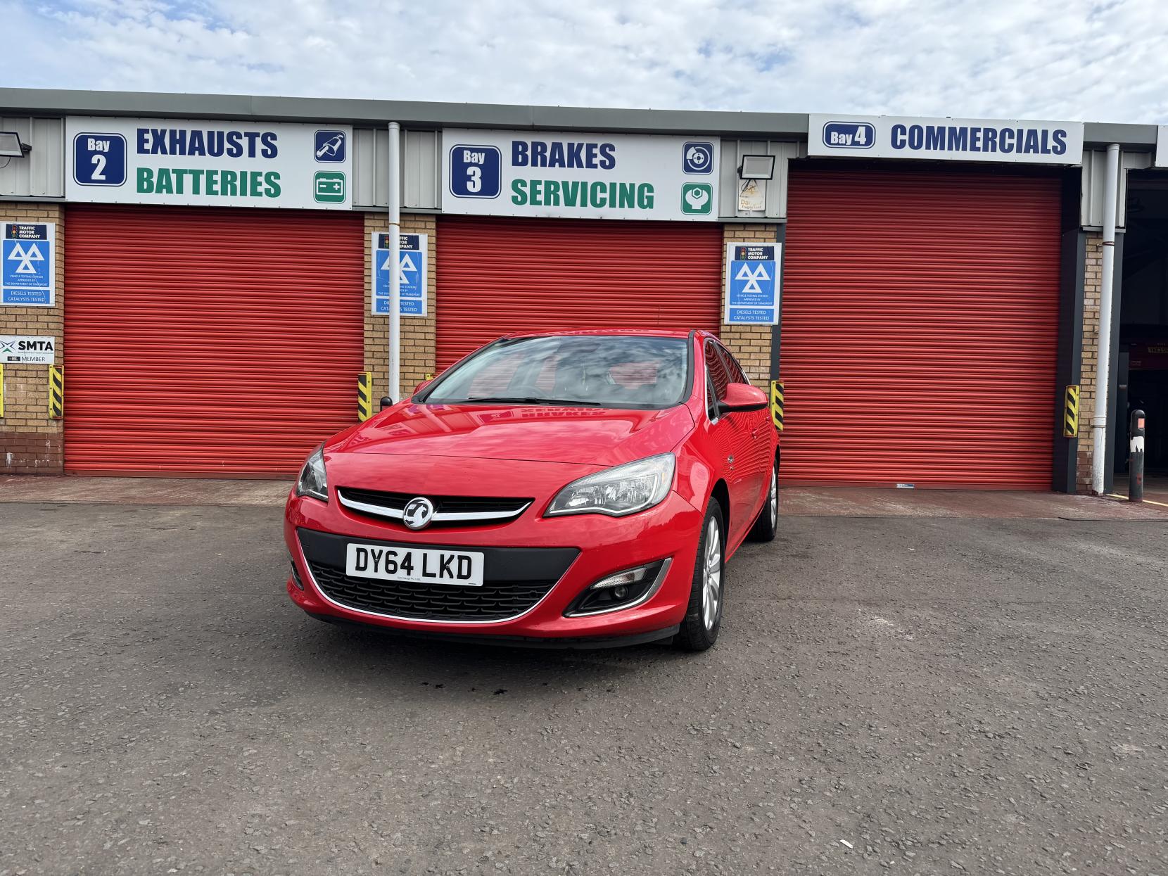 Vauxhall Astra 1.6 CDTi ecoFLEX Elite Hatchback 5dr Diesel Manual Euro 6 (s/s) (136 ps)