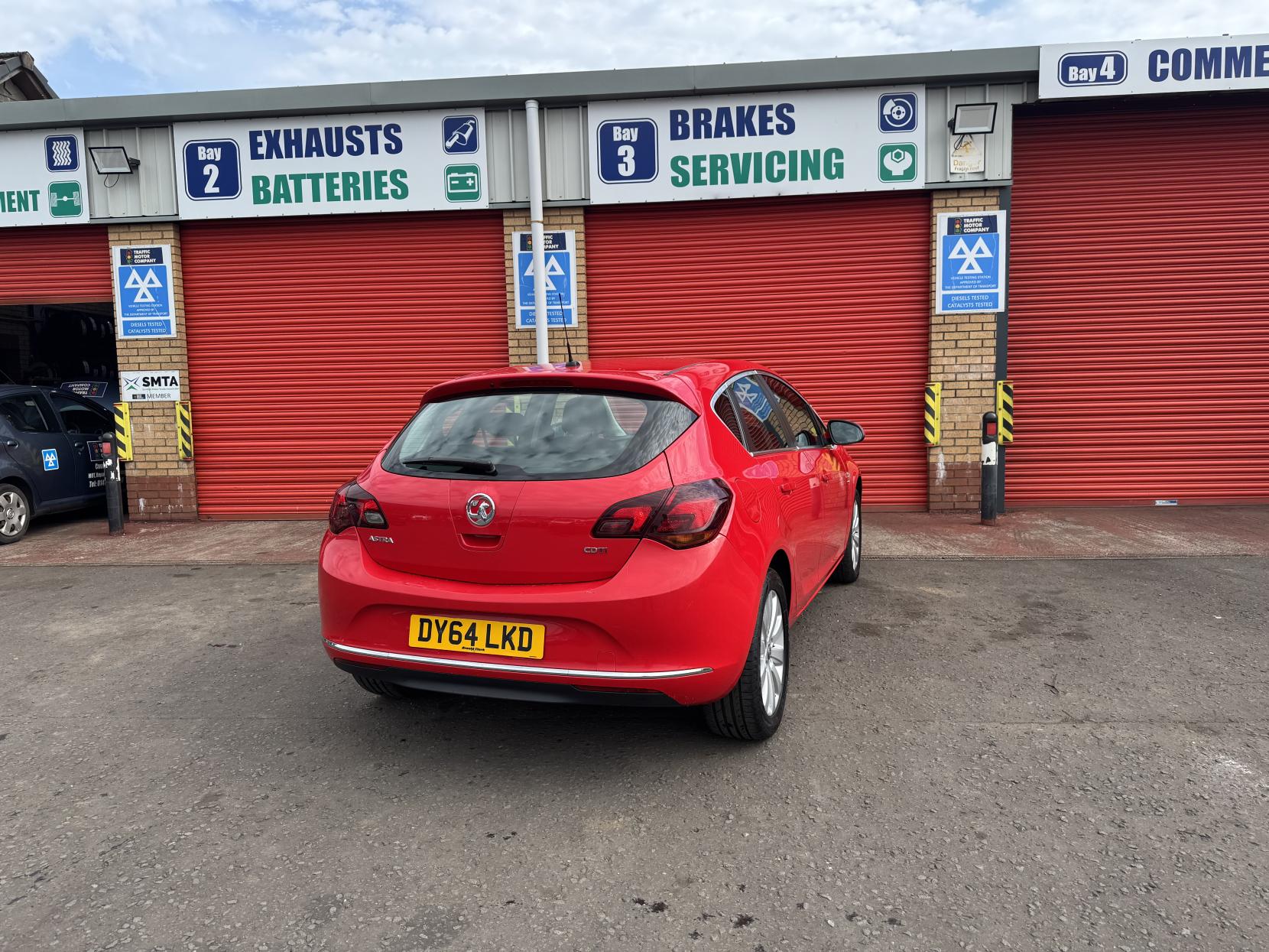 Vauxhall Astra 1.6 CDTi ecoFLEX Elite Hatchback 5dr Diesel Manual Euro 6 (s/s) (136 ps)