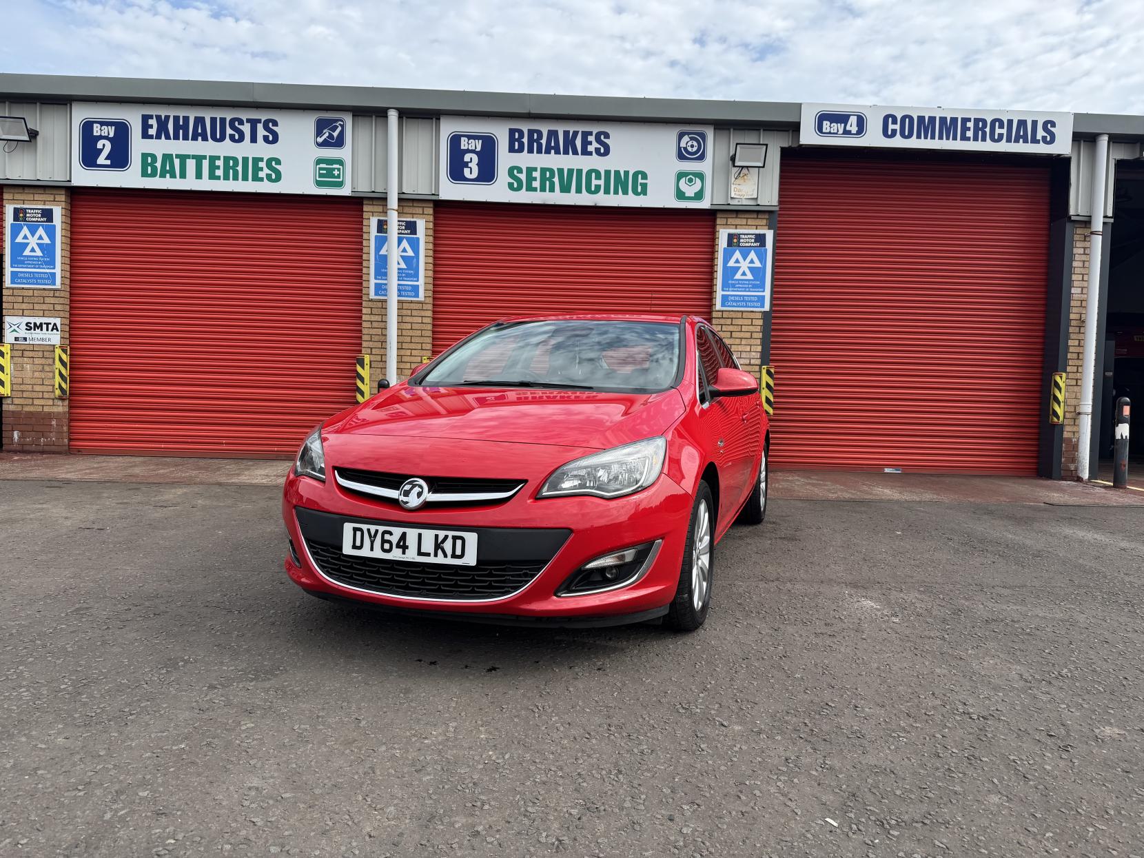 Vauxhall Astra 1.6 CDTi ecoFLEX Elite Hatchback 5dr Diesel Manual Euro 6 (s/s) (136 ps)