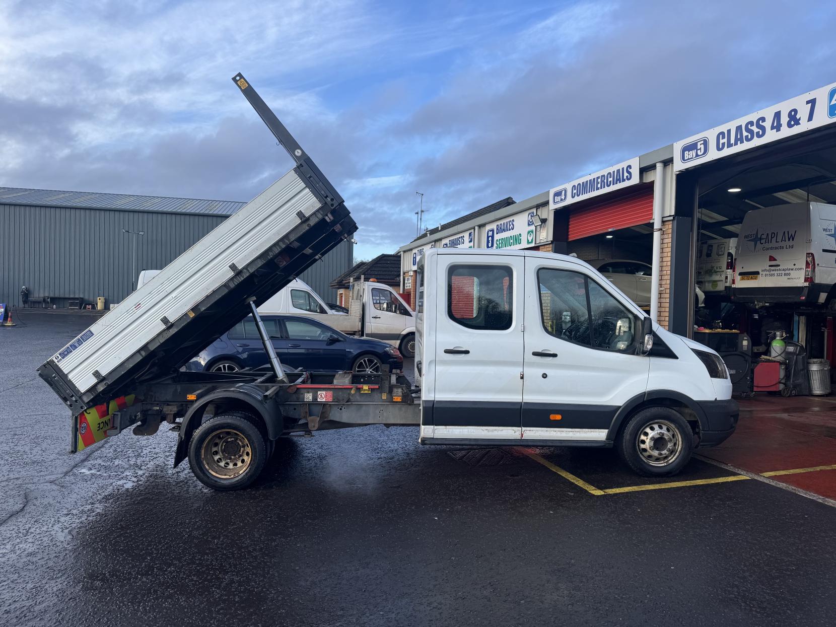 Ford Transit 2.0 350 EcoBlue Leader Tipper Double Cab 4dr Diesel Manual RWD L3 Euro 6 (s/s) (1-Way, 1-Stop) (130 ps)