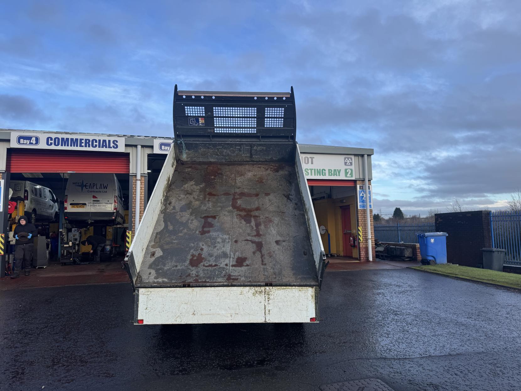 Ford Transit 2.0 350 EcoBlue Leader Tipper Double Cab 4dr Diesel Manual RWD L3 Euro 6 (s/s) (1-Way, 1-Stop) (130 ps)