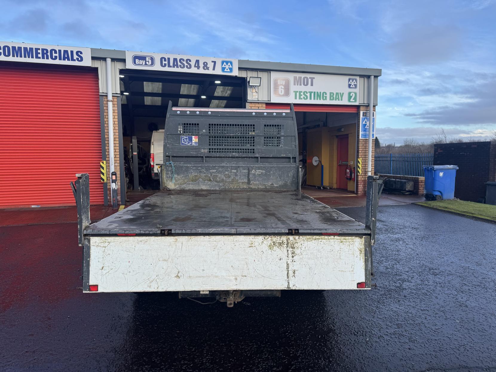 Ford Transit 2.0 350 EcoBlue Leader Tipper Double Cab 4dr Diesel Manual RWD L3 Euro 6 (s/s) (1-Way, 1-Stop) (130 ps)