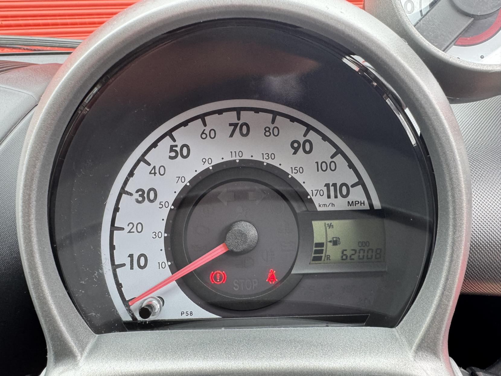 Peugeot 107 1.0 12V Allure Hatchback 3dr Petrol Manual Euro 5 (68 ps)