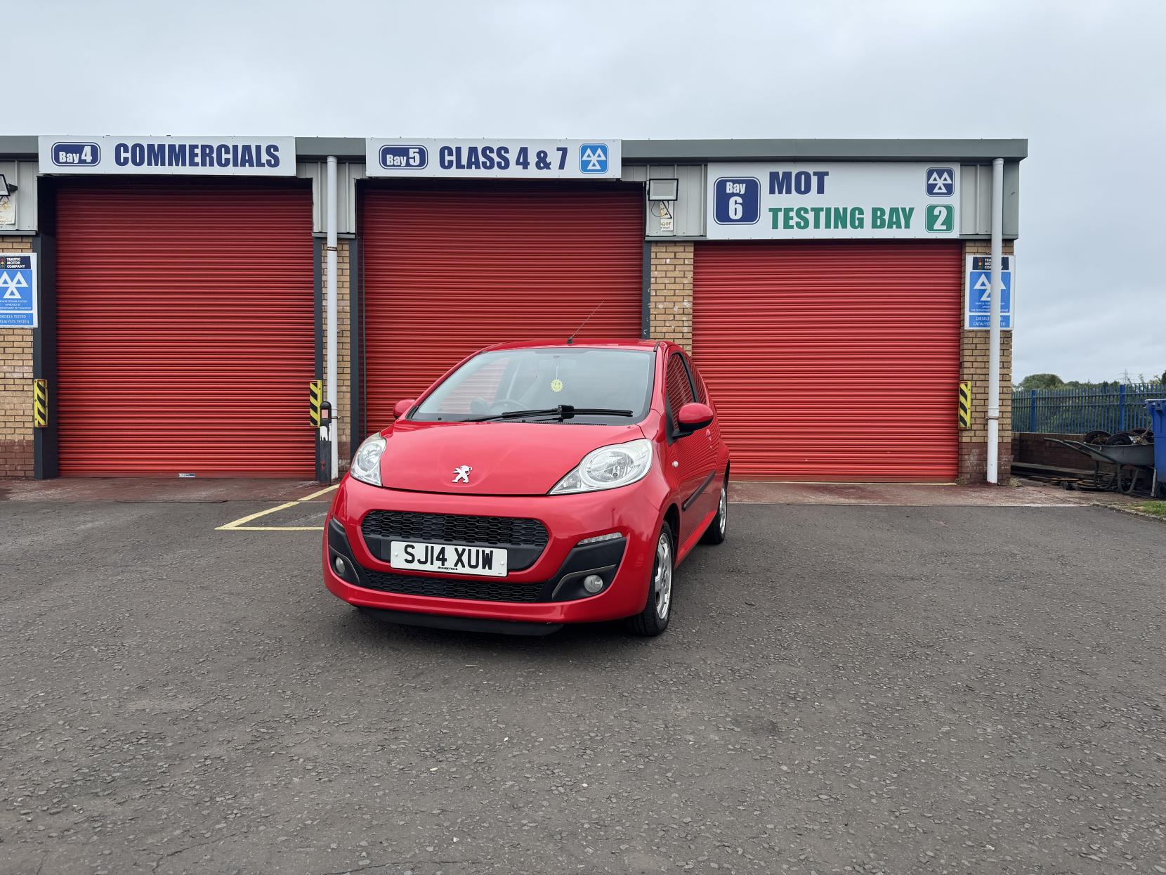 Peugeot 107 1.0 12V Allure Hatchback 3dr Petrol Manual Euro 5 (68 ps)