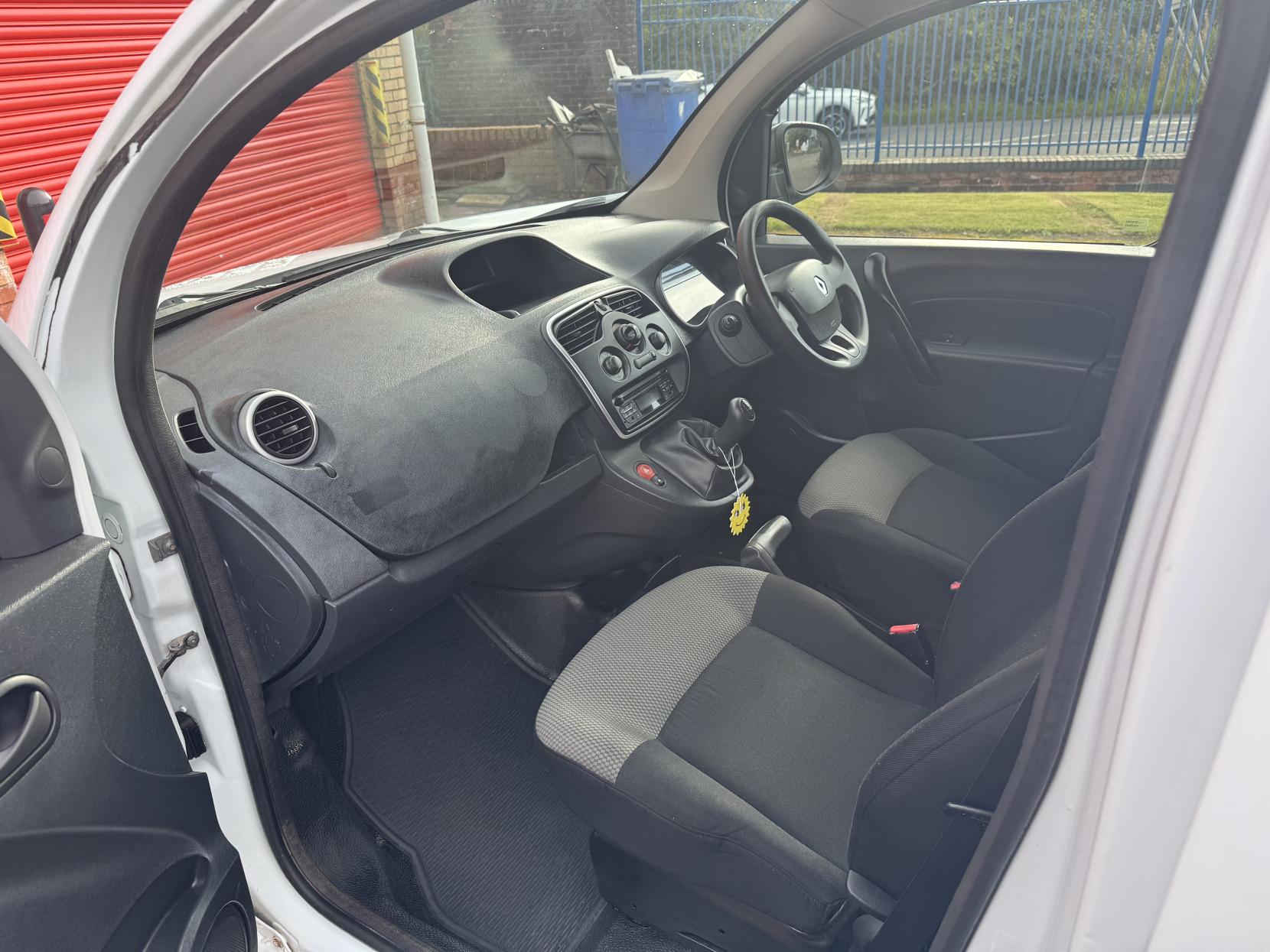 Renault Kangoo 1.5 dCi ENERGY ML19 Business Panel Van 5dr Diesel Manual MWB Euro 6 (s/s) (90 ps)