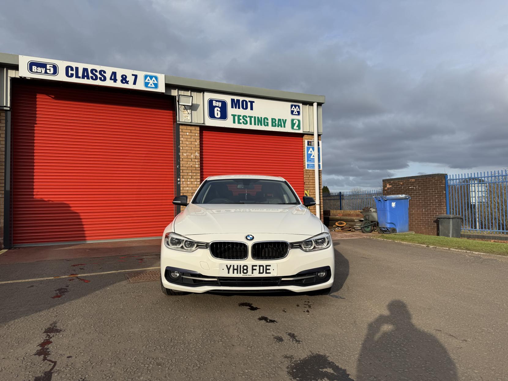 BMW 3 Series 2.0 320i Sport Saloon 4dr Petrol Auto Euro 6 (s/s) (184 ps)