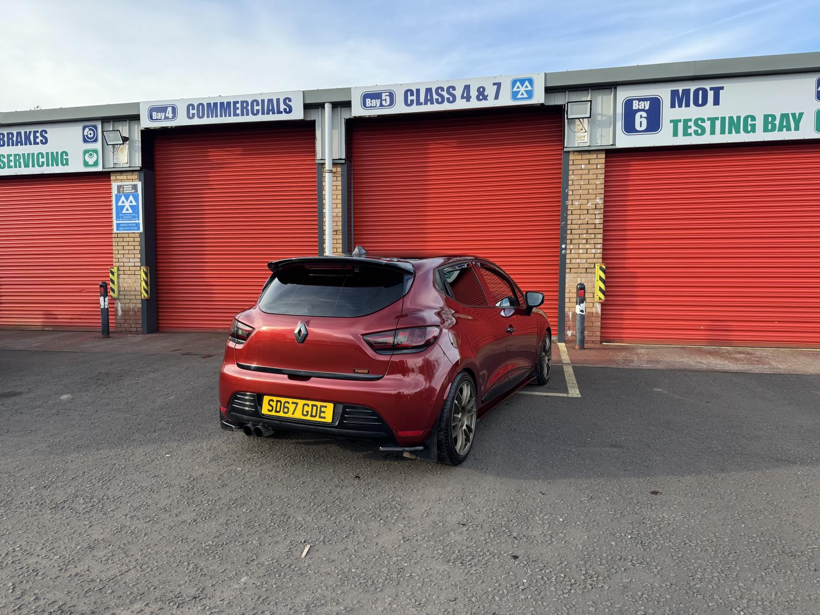 Renault Clio 0.9 TCe Dynamique Nav Hatchback 5dr Petrol Manual Euro 6 (s/s) (90 ps)