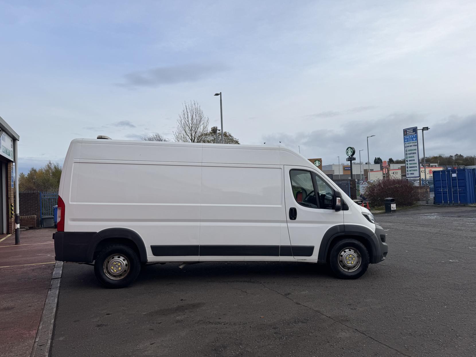 Peugeot Boxer 2.0 BlueHDi 435 Panel Van 5dr Diesel Manual L3 H2 Euro 6 (130 ps)