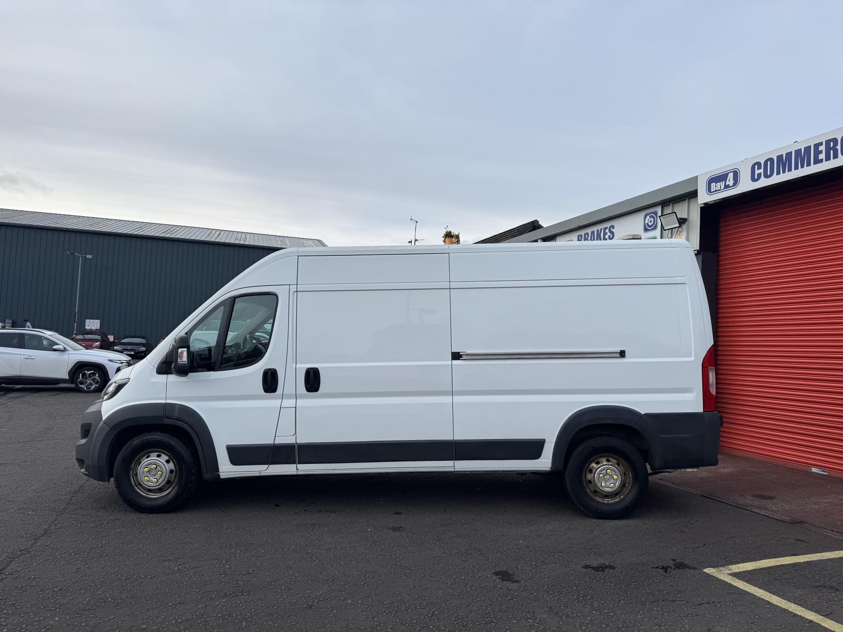 Peugeot Boxer 2.0 BlueHDi 435 Panel Van 5dr Diesel Manual L3 H2 Euro 6 (130 ps)