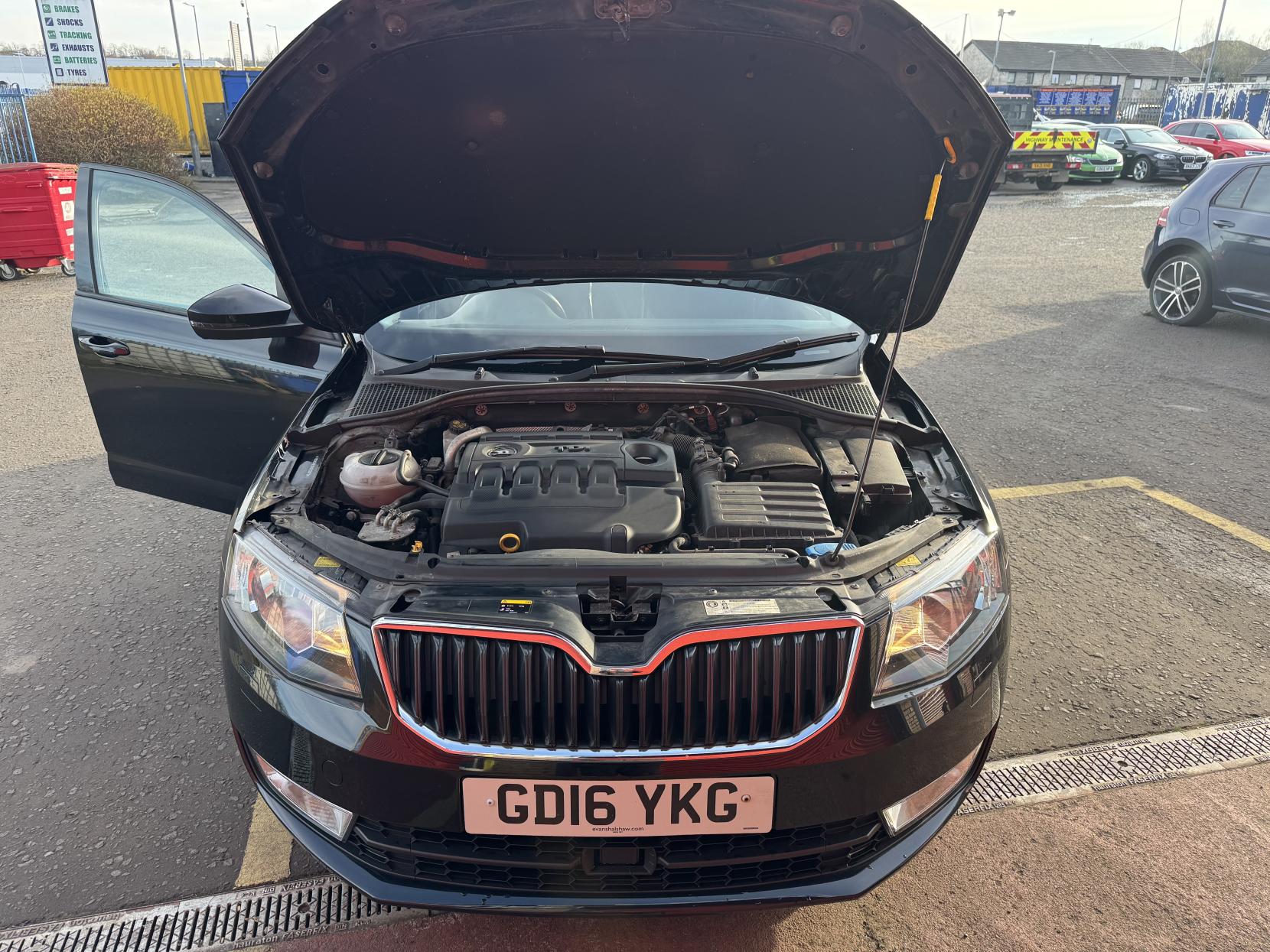 Skoda Octavia 1.6 TDI SE L Hatchback 5dr Diesel Manual Euro 6 (s/s) (110 ps)