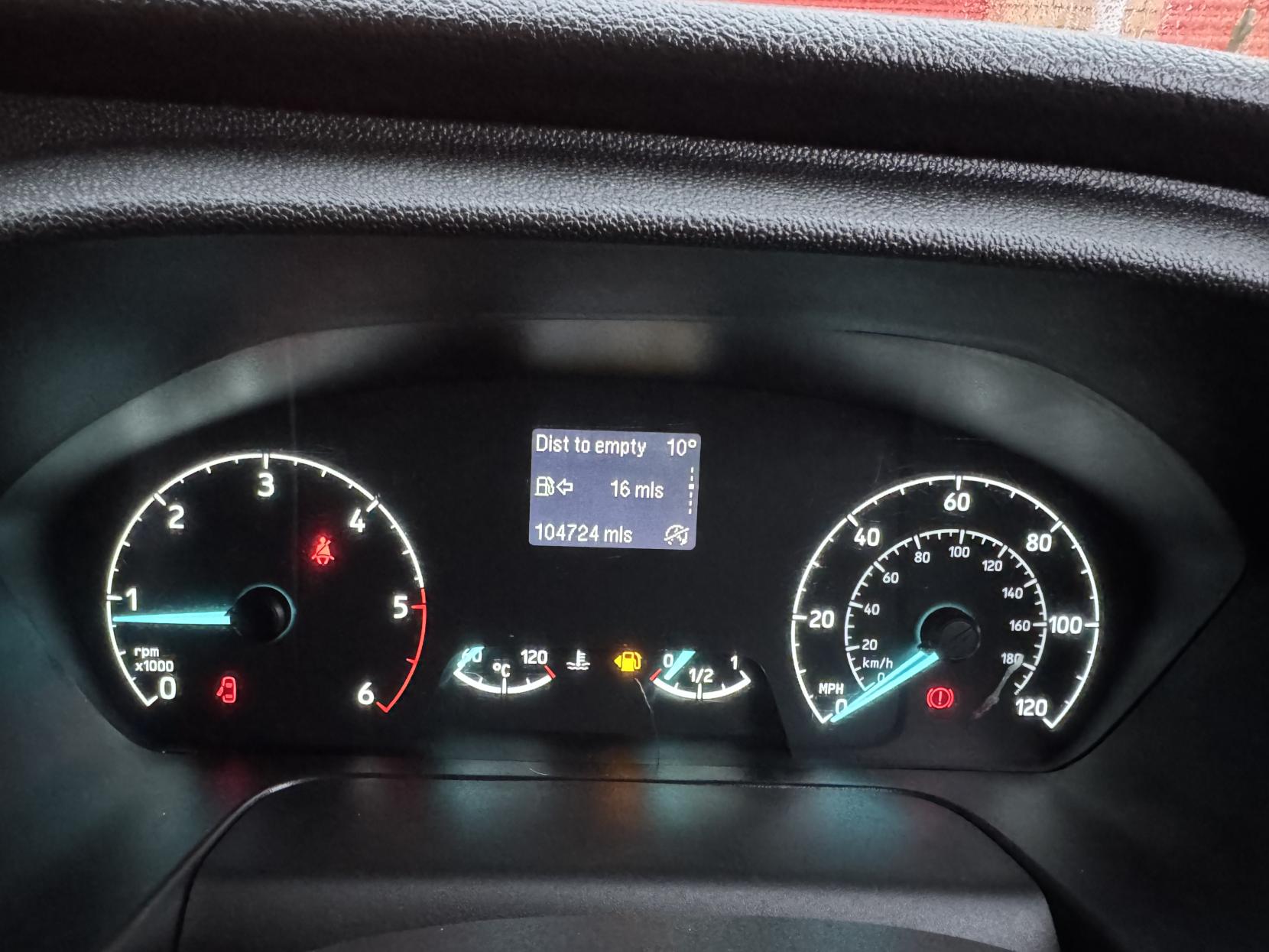 Ford Transit 2.0 350 EcoBlue Leader Luton 3dr Diesel Manual RWD L3 Euro 6 (s/s) (130 ps)