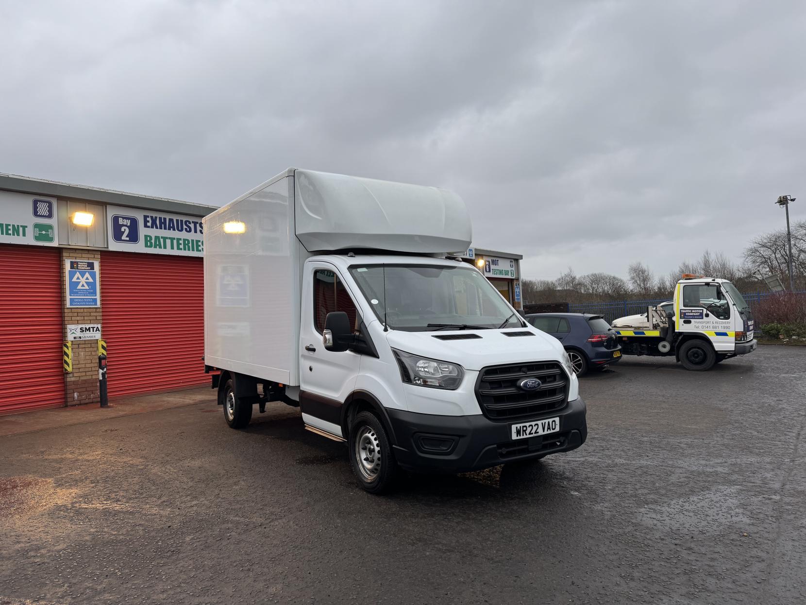 Ford Transit 2.0 350 EcoBlue Leader Luton 3dr Diesel Manual RWD L3 Euro 6 (s/s) (130 ps)