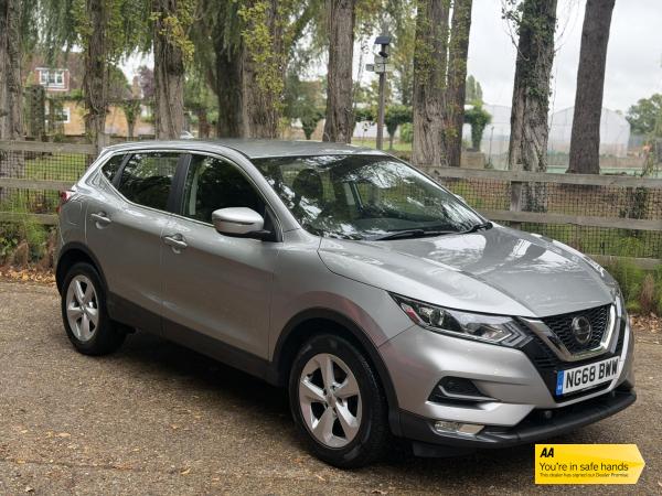 Nissan Qashqai 1.3 DIG-T Acenta Premium SUV 5dr Petrol Manual Euro 6 (s/s) (140 ps)