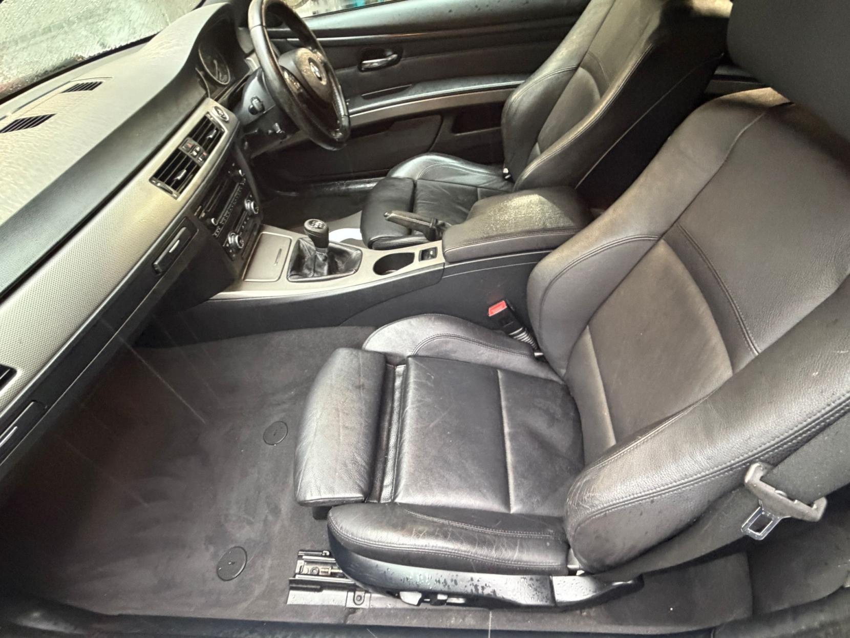 BMW 3 Series 2.0 320i M Sport Convertible 2dr Petrol Manual Euro 5 (s/s) (170 ps)