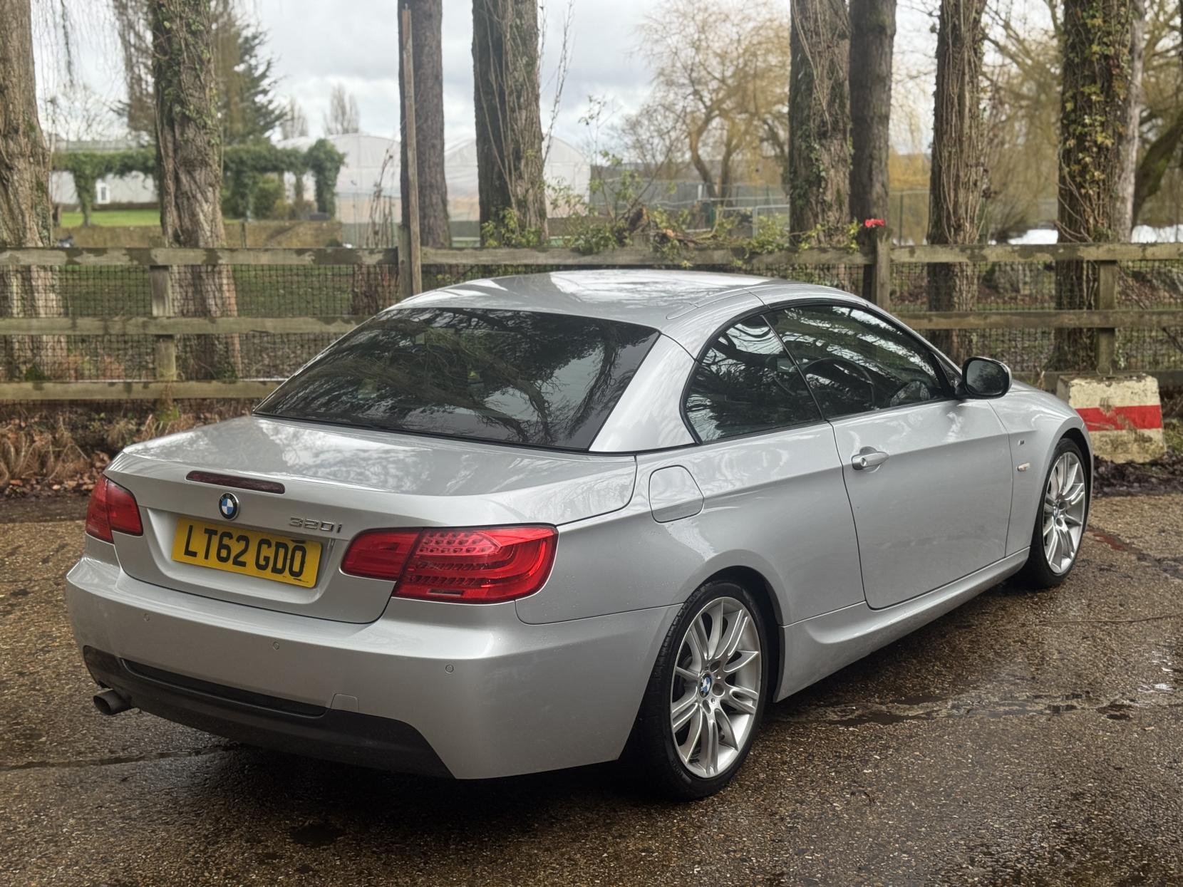 BMW 3 Series 2.0 320i M Sport Convertible 2dr Petrol Manual Euro 5 (s/s) (170 ps)