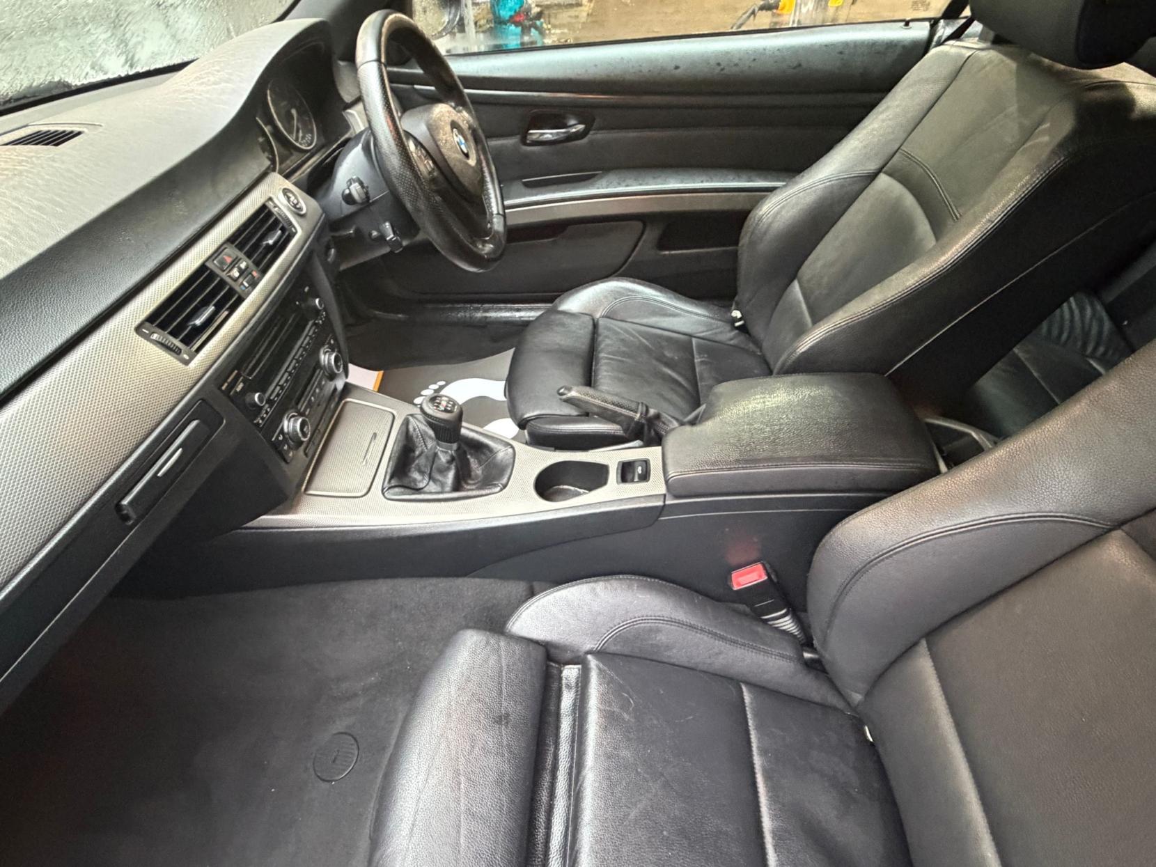 BMW 3 Series 2.0 320i M Sport Convertible 2dr Petrol Manual Euro 5 (s/s) (170 ps)