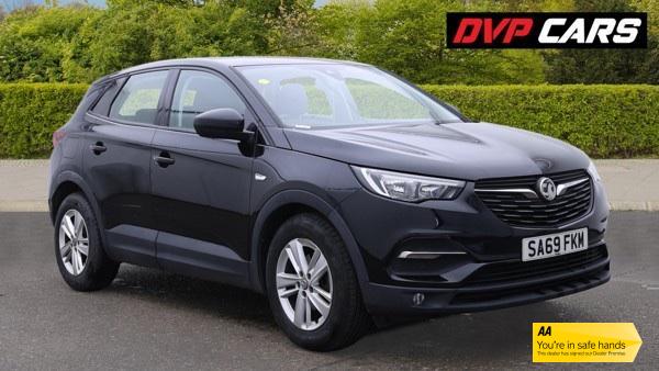 Vauxhall Grandland X 1.2 Turbo GPF SE SUV 5dr Petrol Manual Euro 6 (s/s) (130 ps)