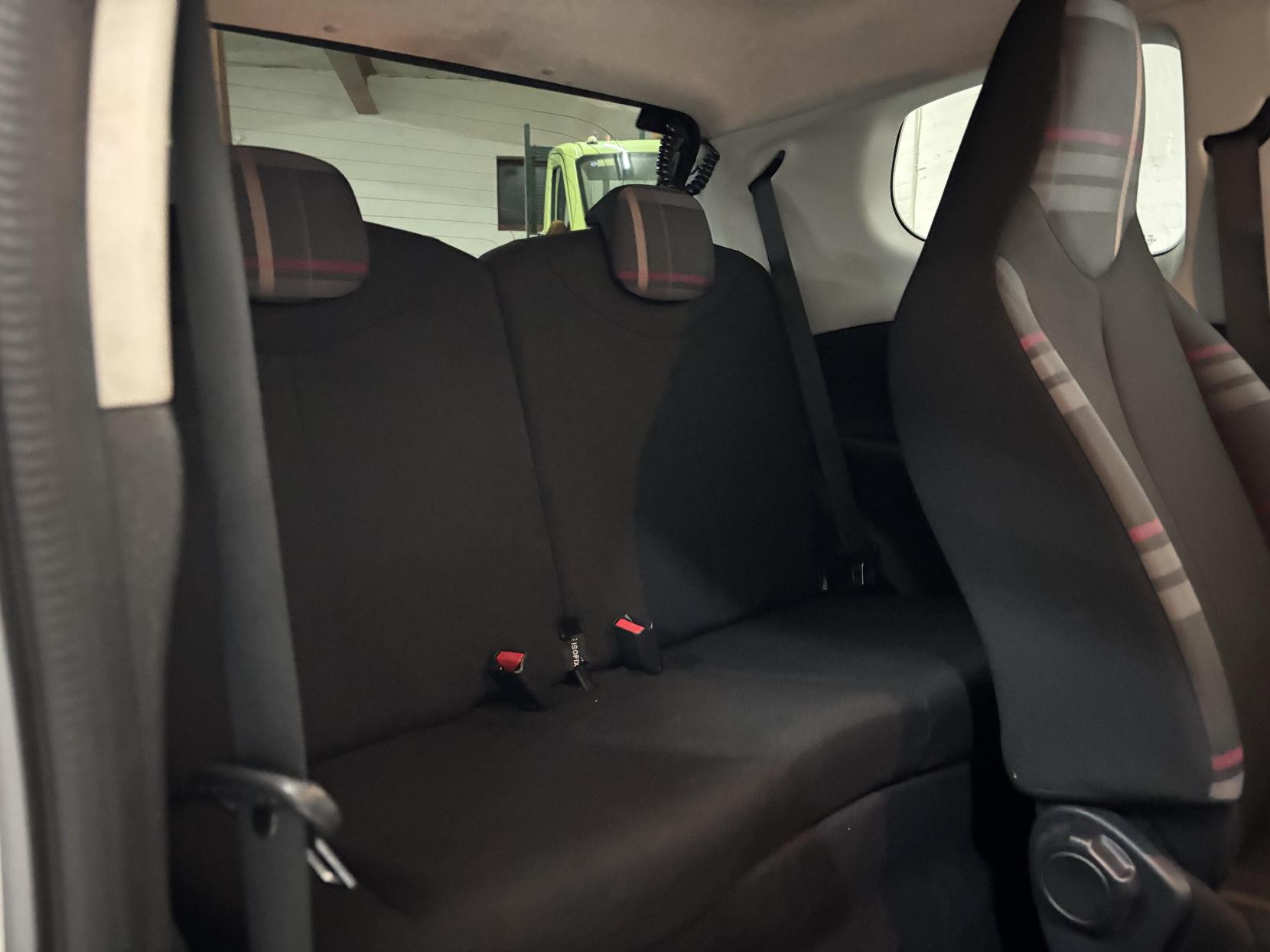 Peugeot 108 1.2 PureTech Allure Hatchback 3dr Petrol Manual Euro 6 (82 ps)