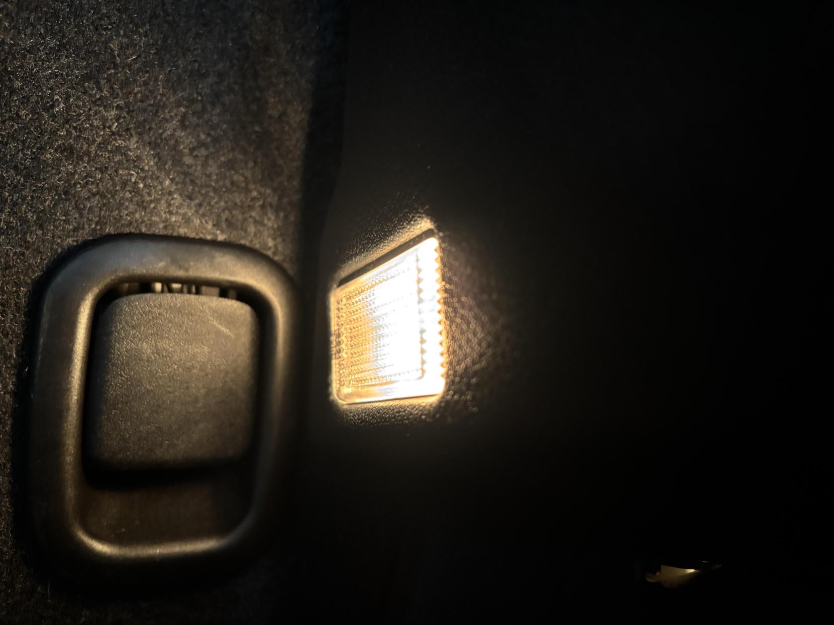 MINI Hatch 1.6 Cooper Hatchback 3dr Petrol Manual Euro 4 (116 bhp)