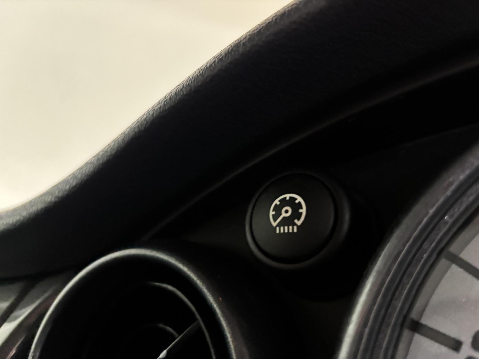 MINI Hatch 1.6 Cooper Hatchback 3dr Petrol Manual Euro 4 (116 bhp)