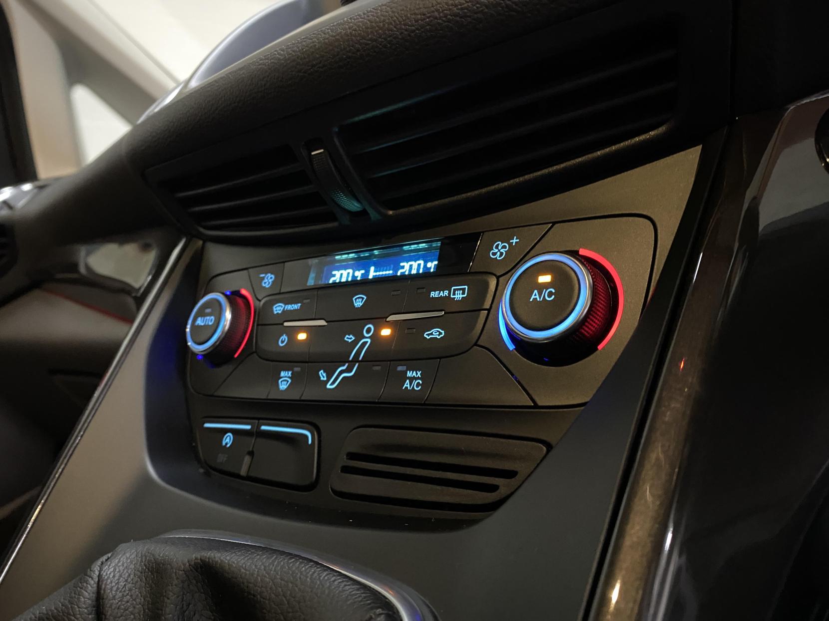 Ford C-Max 1.0T EcoBoost Titanium MPV 5dr Petrol Manual Euro 6 (s/s) (125 ps)