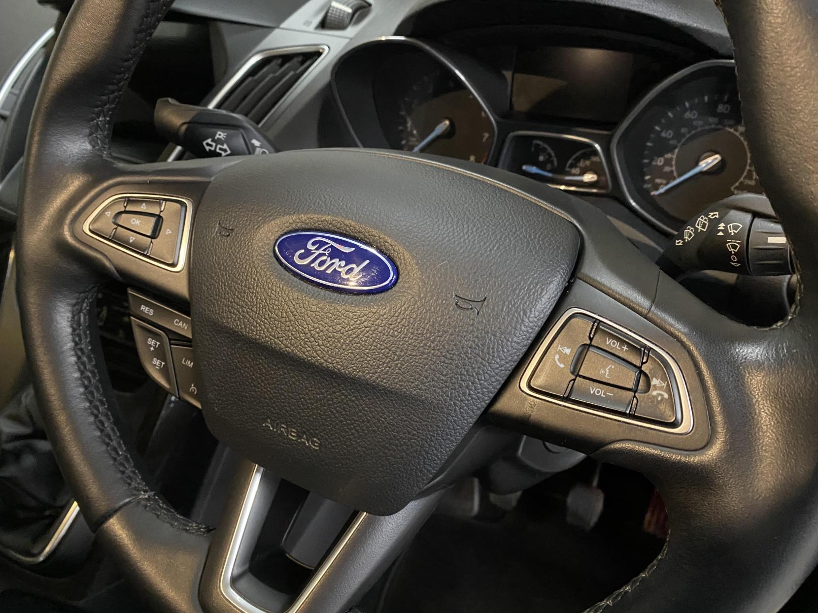 Ford C-Max 1.0T EcoBoost Titanium MPV 5dr Petrol Manual Euro 6 (s/s) (125 ps)